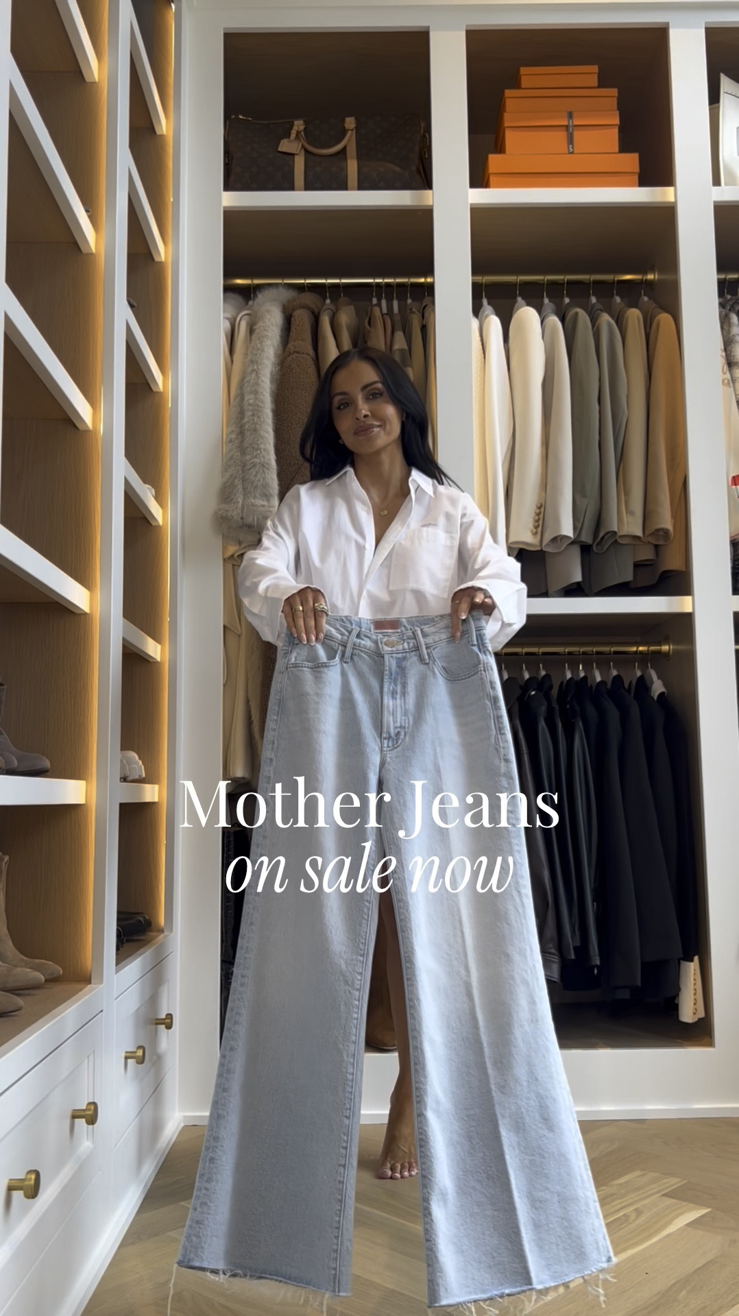 Mother crop wide leg jeans styled two ways
Love that these cropped jeans work with heels and flats - a great piece for business casual outfits! 

Mother white button up shirt wearing an xs
Mother jean wearing a 24
Gucci suede loafers
Nordstrom white heels

#LTKPetite #LTKWorkwear #LTKOver40