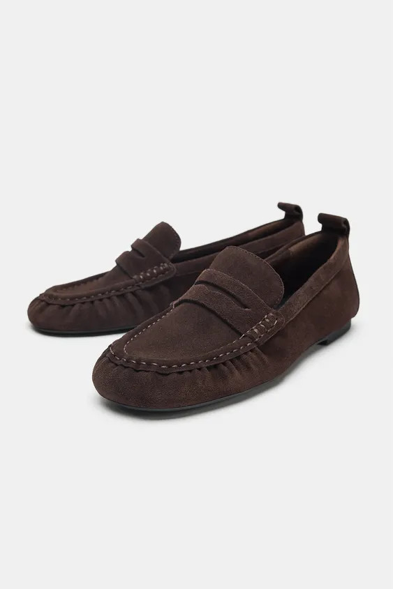 GATHERED SPLIT SUEDE LOAFERS | Zara UK