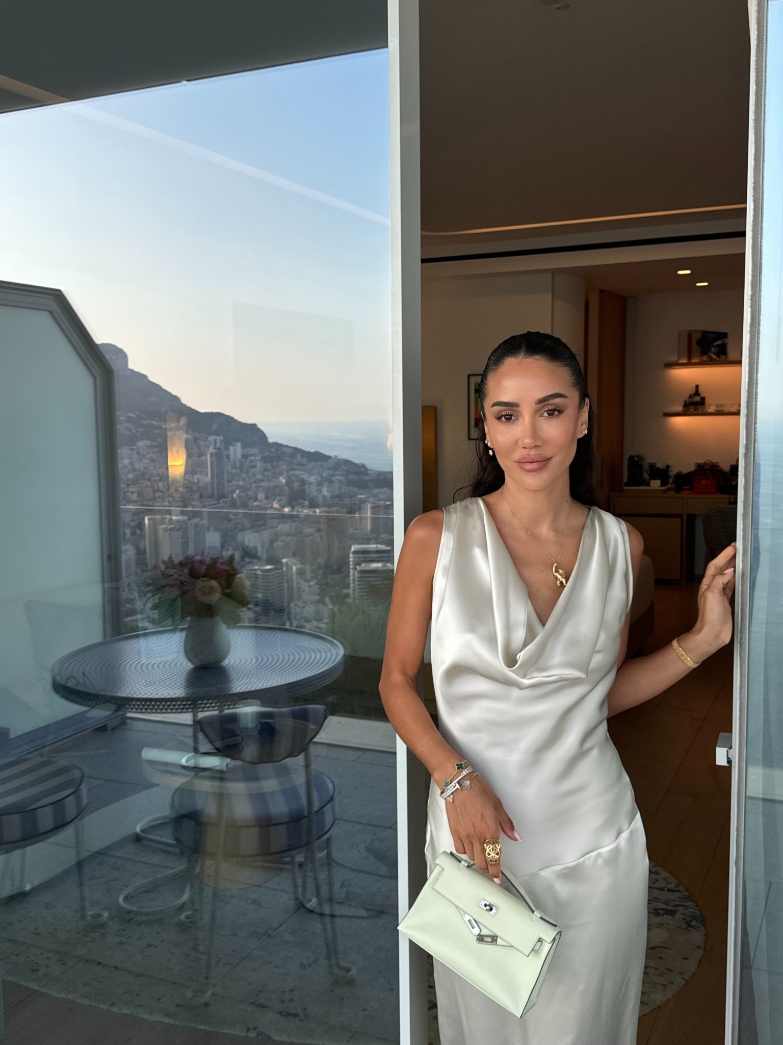 Easy vacation uniform + good skincare. ✨

#LTKSeasonal #LTKStyleTip