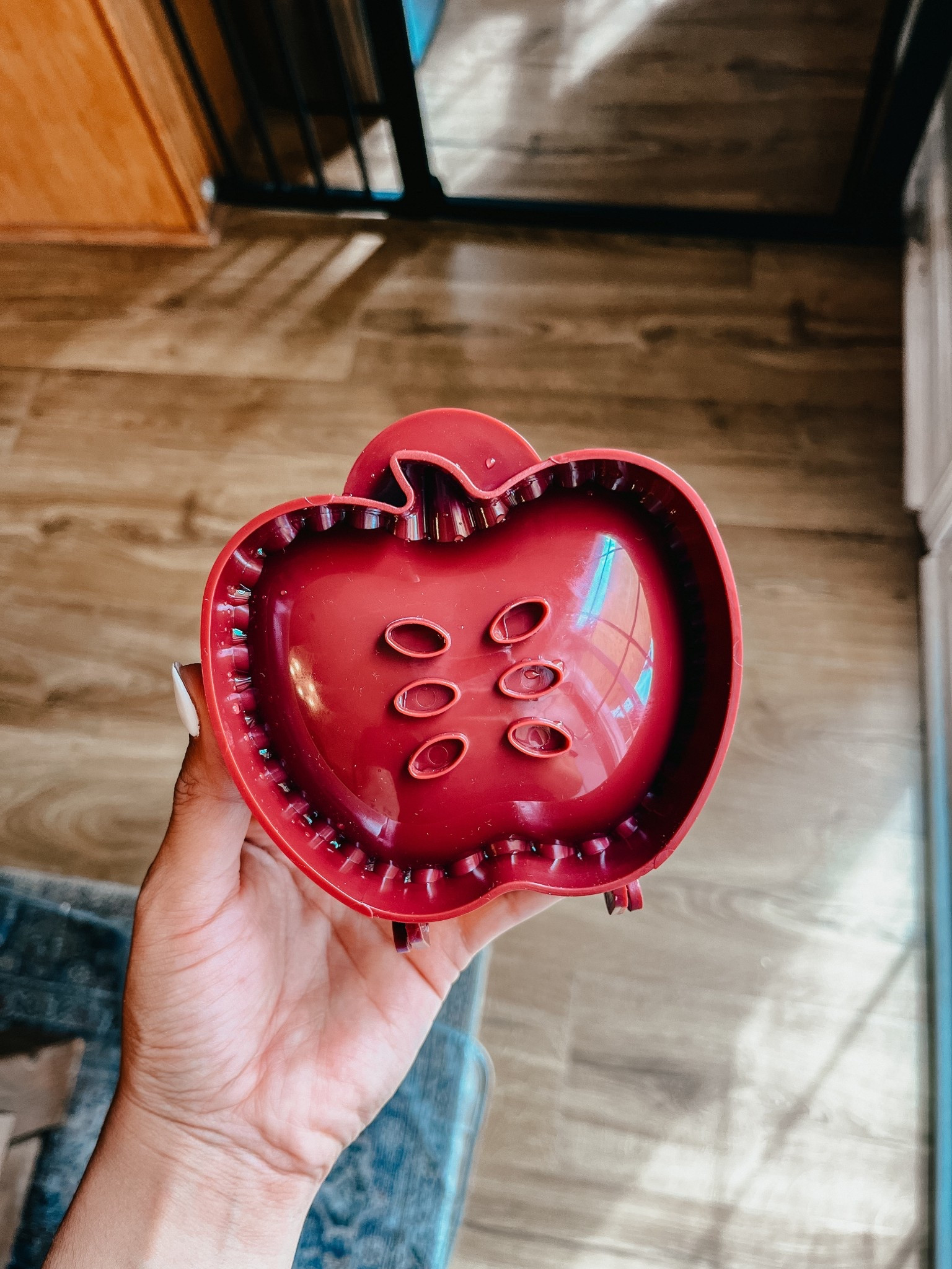 Apple pie mold!

#LTKHome #LTKFindsUnder50 #LTKSeasonal