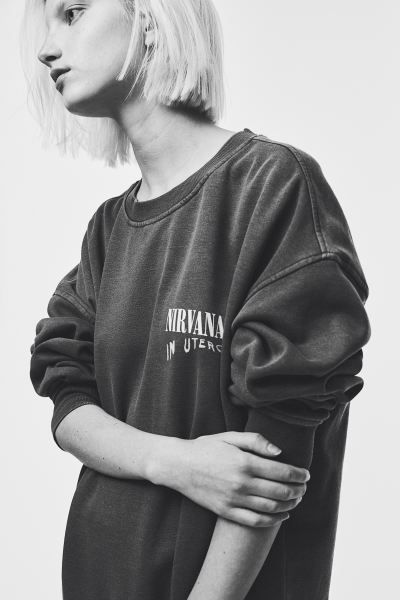 Oversized sweater met print - Donkergrijs/Nirvana - DAMES | H&M NL | H&M (DE, AT, CH, NL, FI)