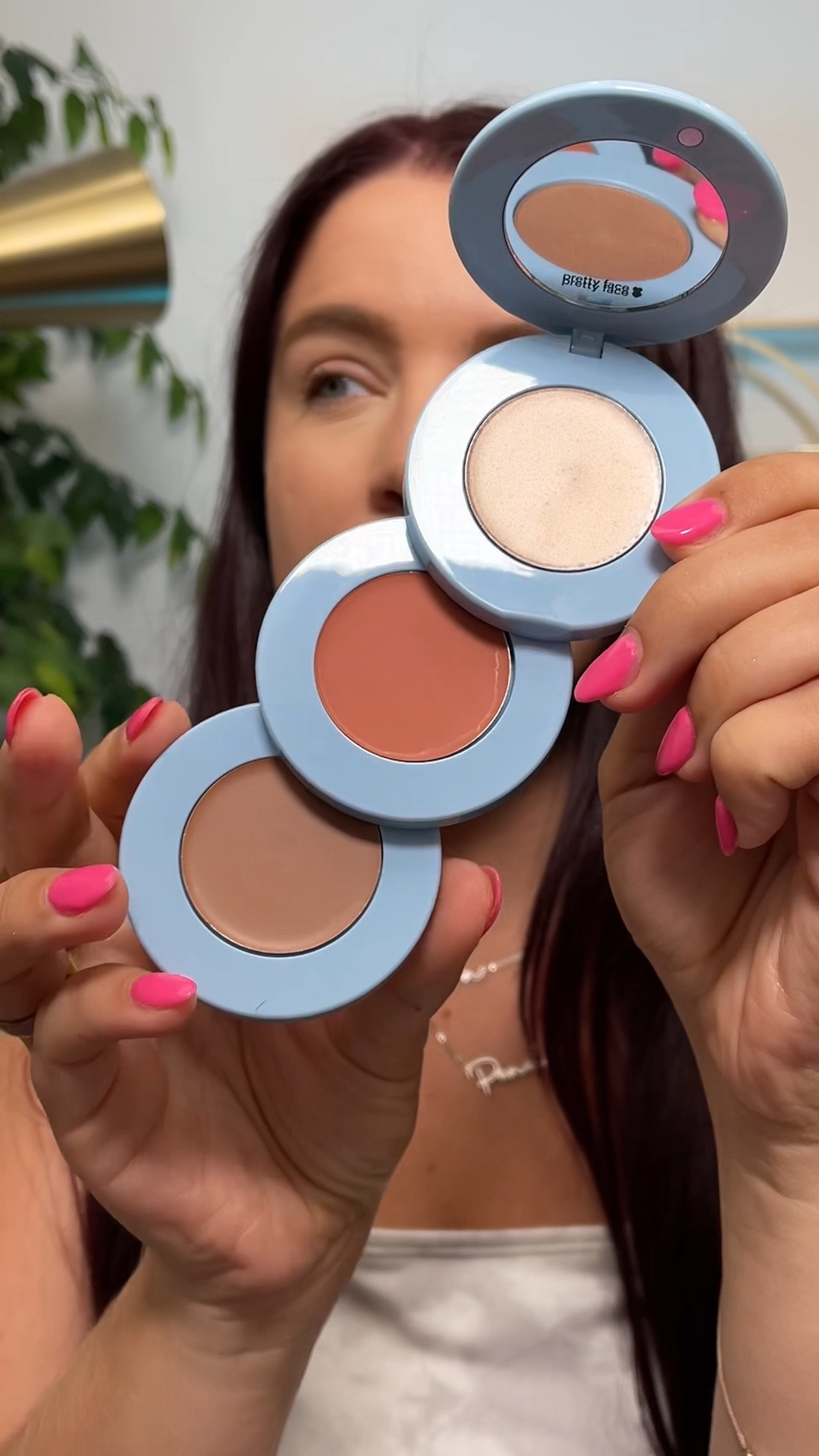 Such a fun concept with the multifunctional products 🫶🏻 Everything on the site is currently on sale 🚨
•
Beauty review 
Alleyoop Beauty
Makeup review 

#LTKbeauty #LTKunder50 #LTKstyletip