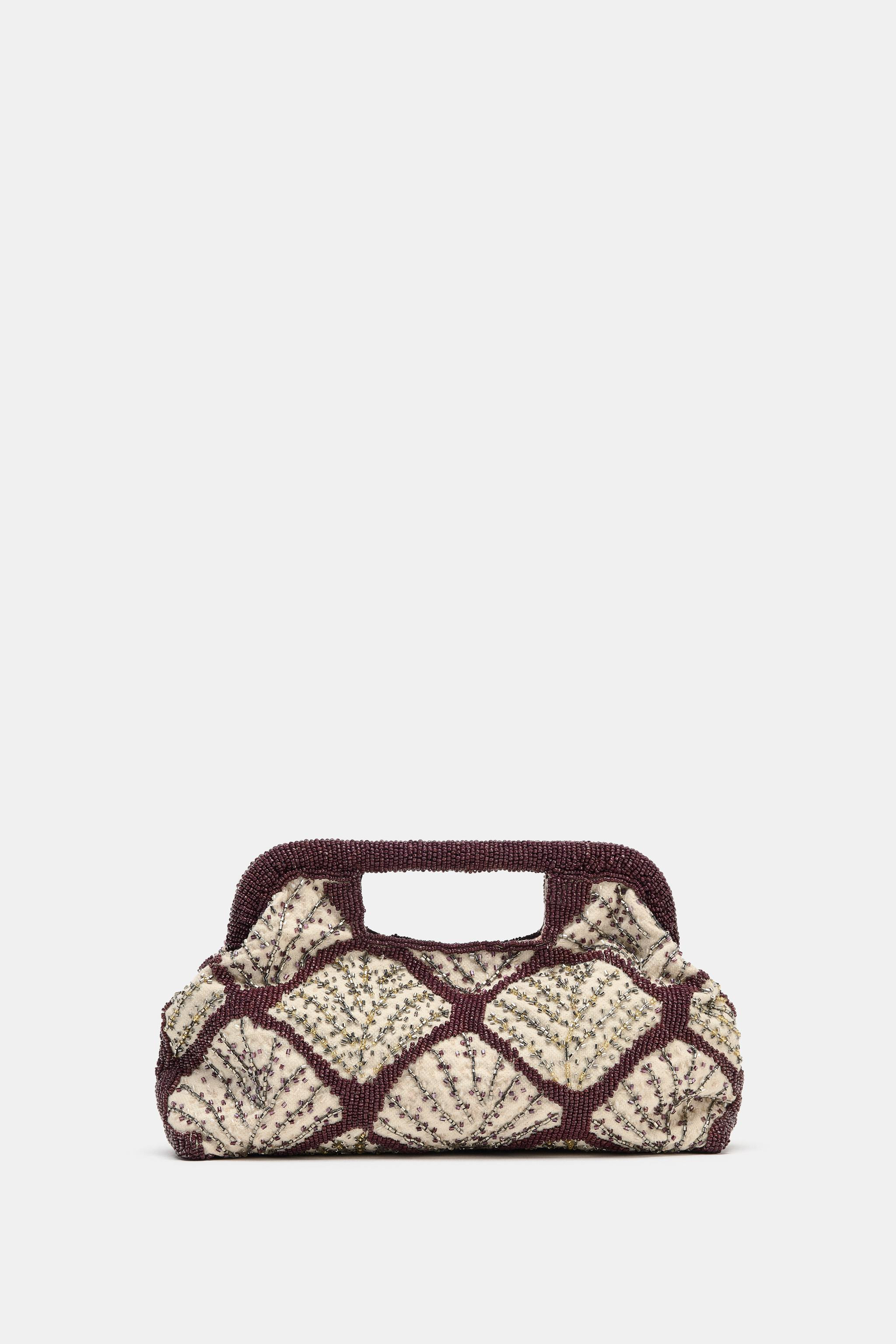 CLUTCH WITH APPLIQUE DETAIL | Zara UK