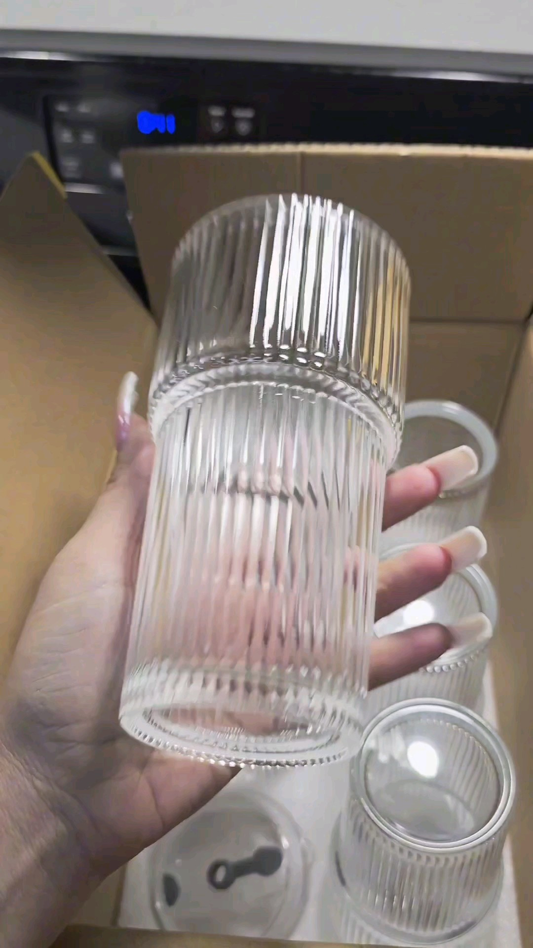 How cute are these 20oz glass cups? These are perfect for my iced coffee in the morning. They are made out of thick glass and it's also perfect for smoothies and juices. They come with leak-proof lids and a straw. Just throw them in the dishwasher to clean them. These are perfect! Be sure to follow to stay up-to-date on my favorite finds!#glasscups #cups #coffeecups #glasscup #icedcoffee #kitchenware #unboxing #glassware

#LTKFindsUnder50 #LTKSpringSale #LTKHome