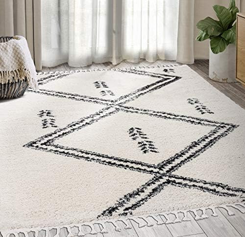 Amazon.com: Moroccan Ivory & Grey Shag Area Rug - Traditional Abani Rugs Tribal Print Diamond 7'9... | Amazon (US)
