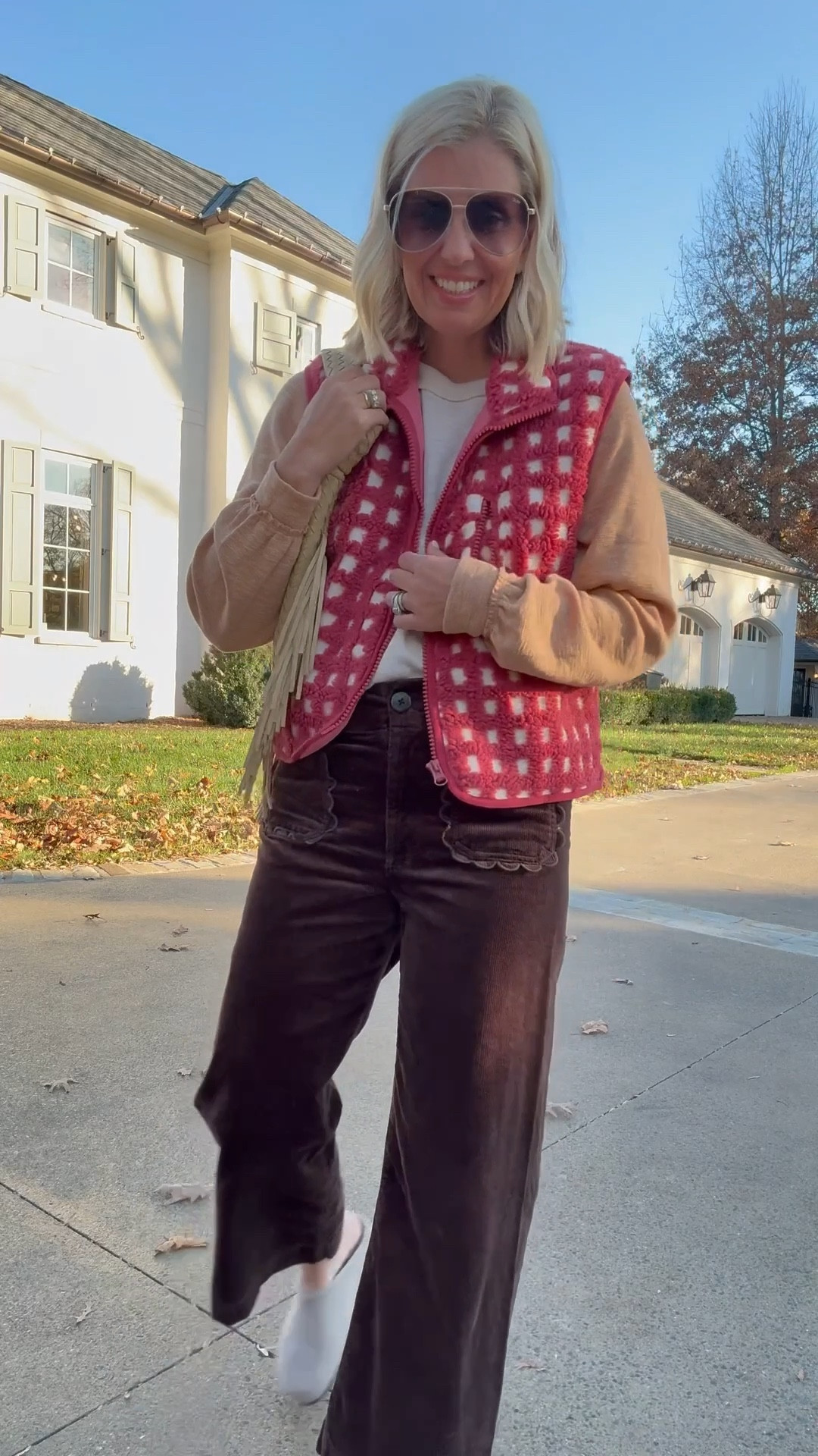 Easy OOTD! 

Xs top (runs generous)
26p pants
S vest
7 shoes


#LTKmomlife #LTKootd #LTKdayinmylife