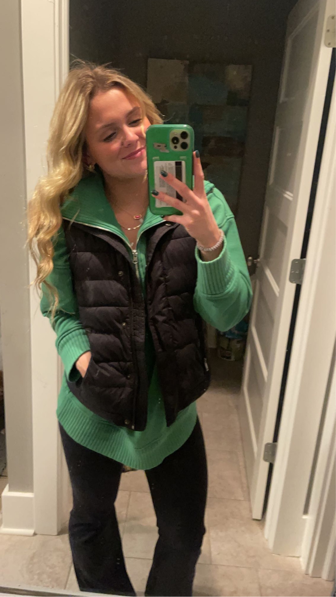 Love this outfit for when it’s just the right weather to not have to wear a coke but a vest keeps me warm enough🤗 

#LTKSeasonal #LTKstyletip