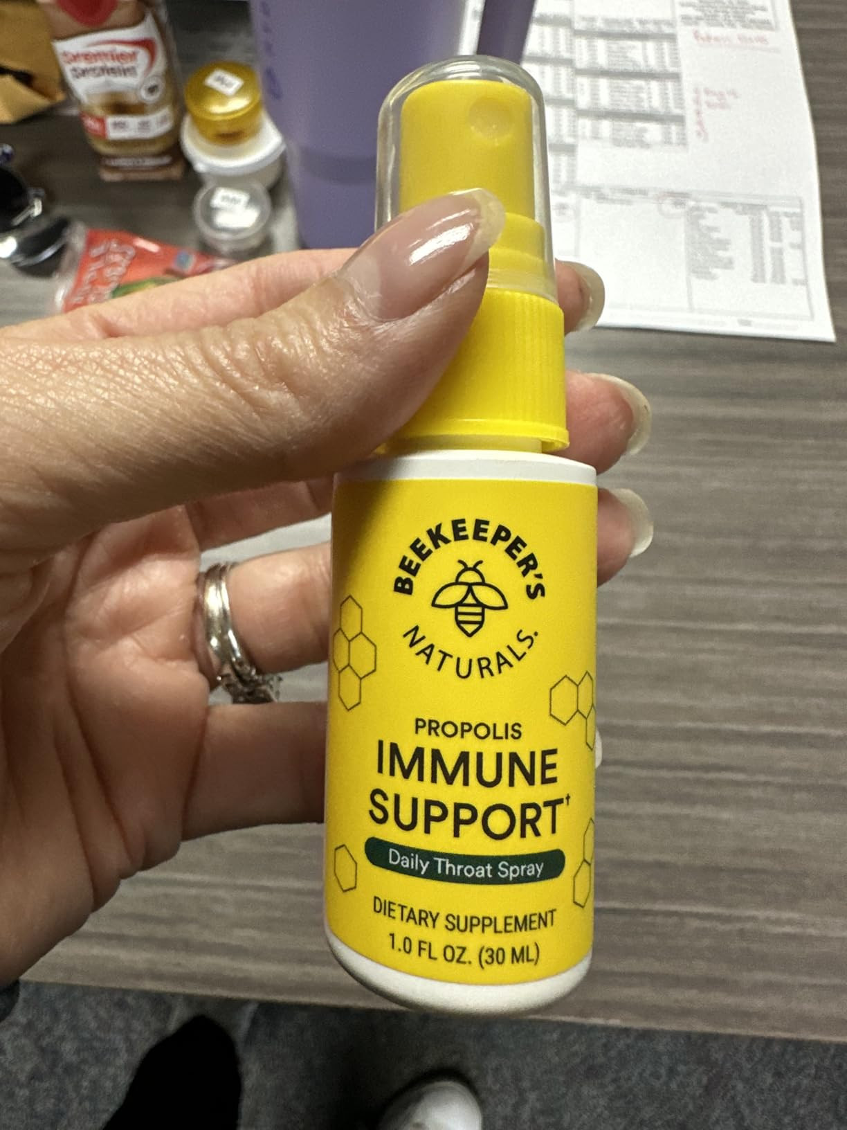 Propolis Throat Spray by Beekeeper's Naturals - 95% Bee Propolis Extract, Natural Immune Support ... | Amazon (US)