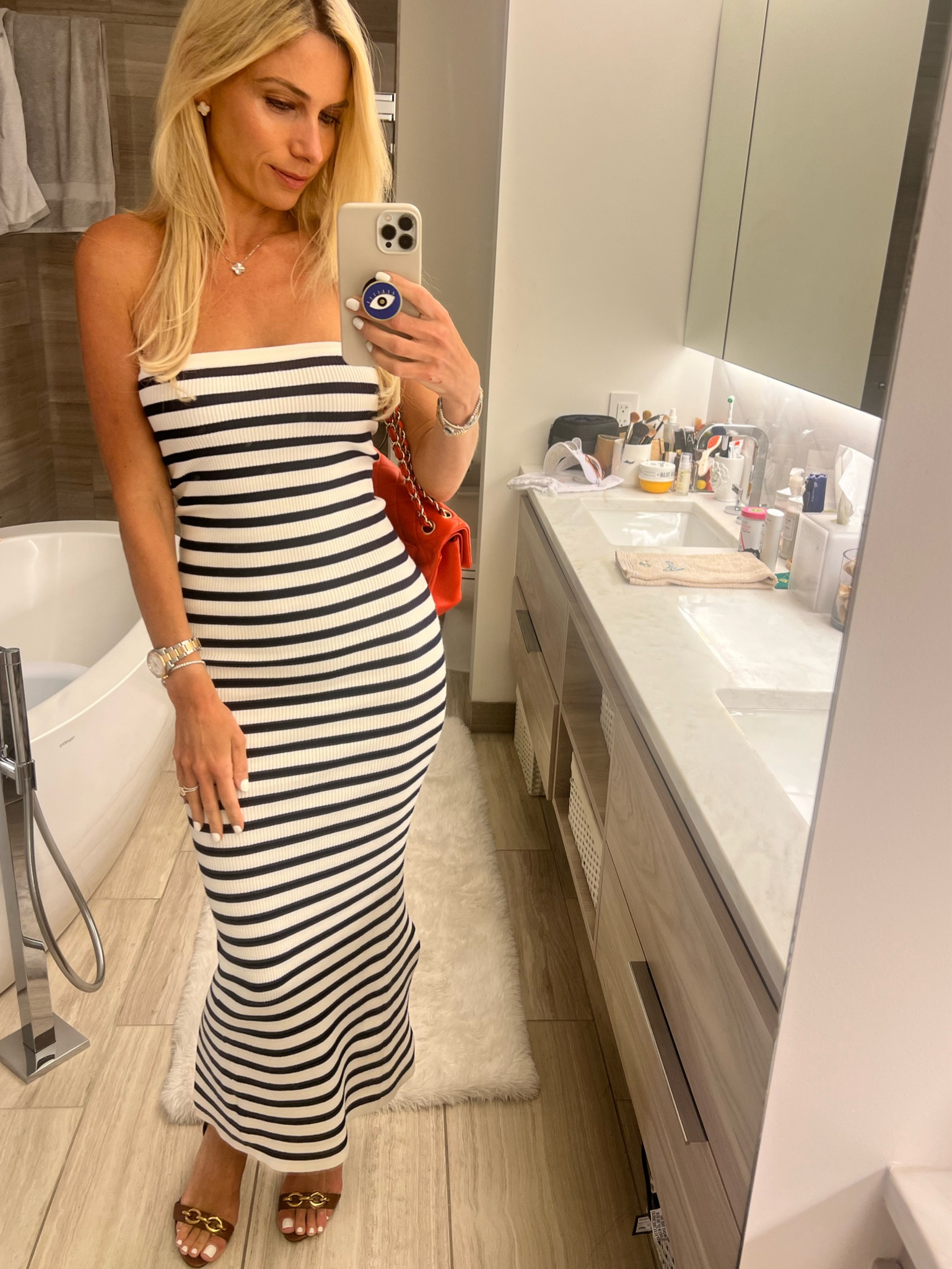 Affordable summer dress by Edikted. Great quality for the price ❤️

#LTKFind #LTKunder100 #LTKworkwear