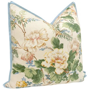 Lee Jofa Chinese Peony // Gold with Butterfly Flange | Floral pattern | flange pillow | yellow th... | Etsy (US)
