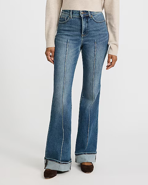 High Waisted Cuffed Hem Hyper Sculpt '70s Flare Jeans | Express