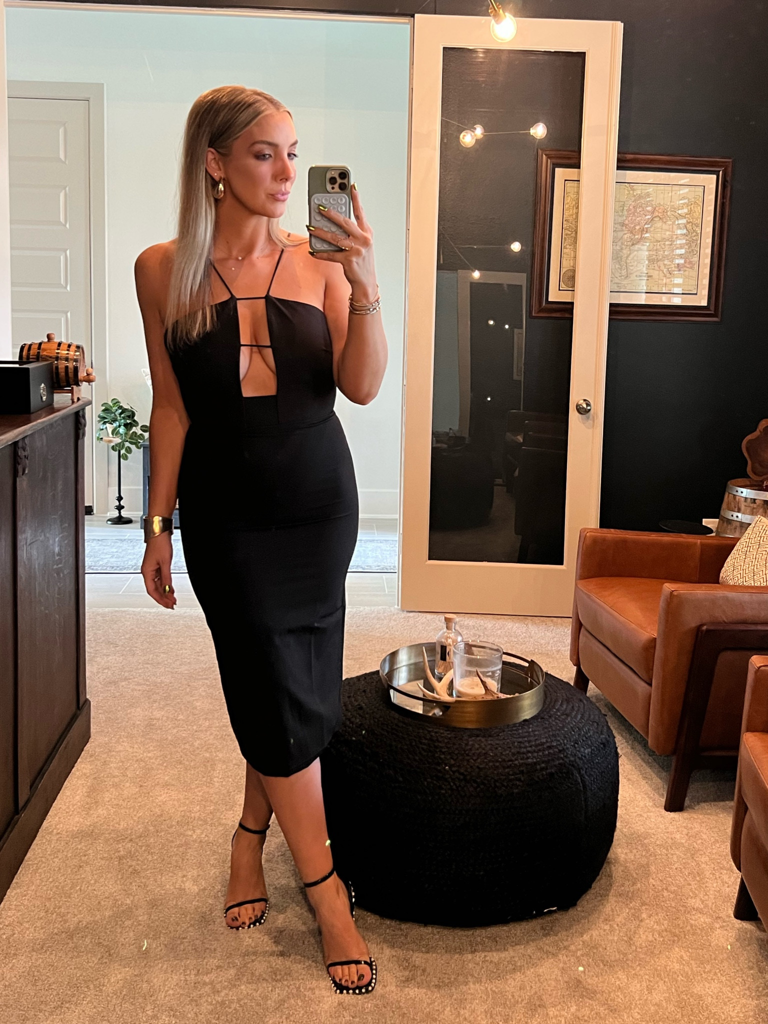 Size 6 in the dress. 
Date night dress, cocktail dress, black dress, little black dress 