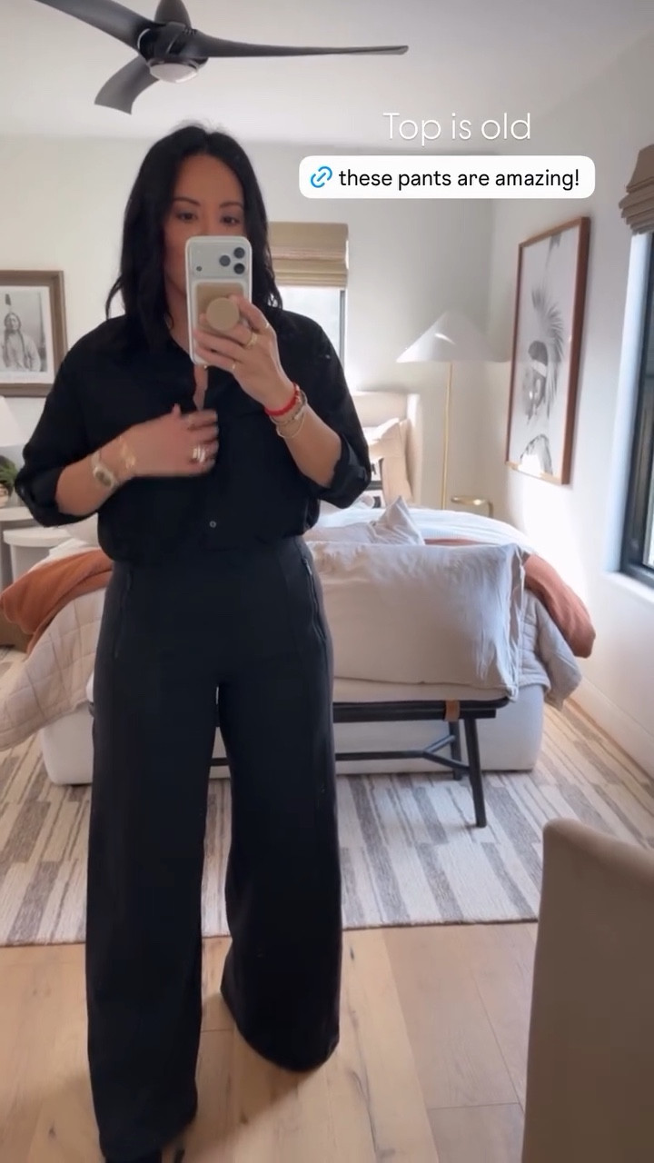 Top size large, pants size medium (I’m a size 8/10). 



#LTKootd #LTKOver40 #LTKWorkwear