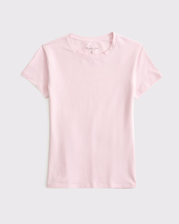 Women's Essential Tuckable Baby Tee | Women's Tops | Abercrombie.com | Abercrombie & Fitch (US)