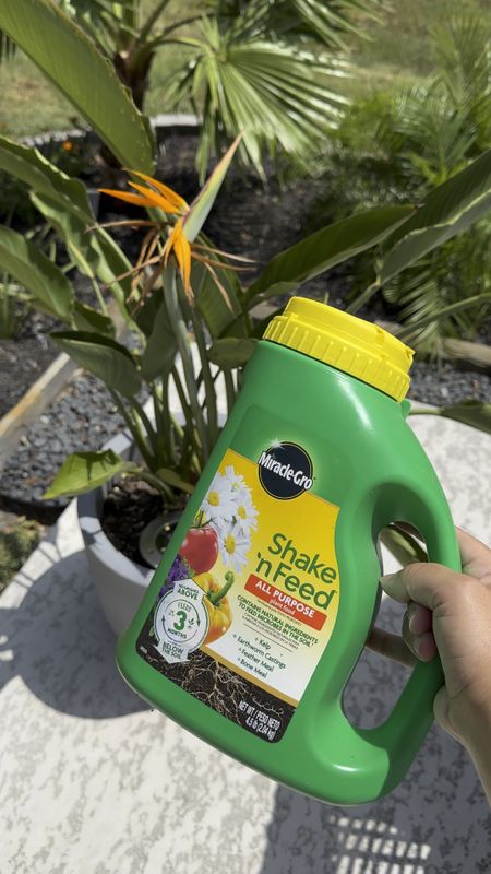 Make your plants grow faster and bloom more with this Miracle grow shake n’ feed! 

#LTKSeasonal #LTKsalealert #LTKhome