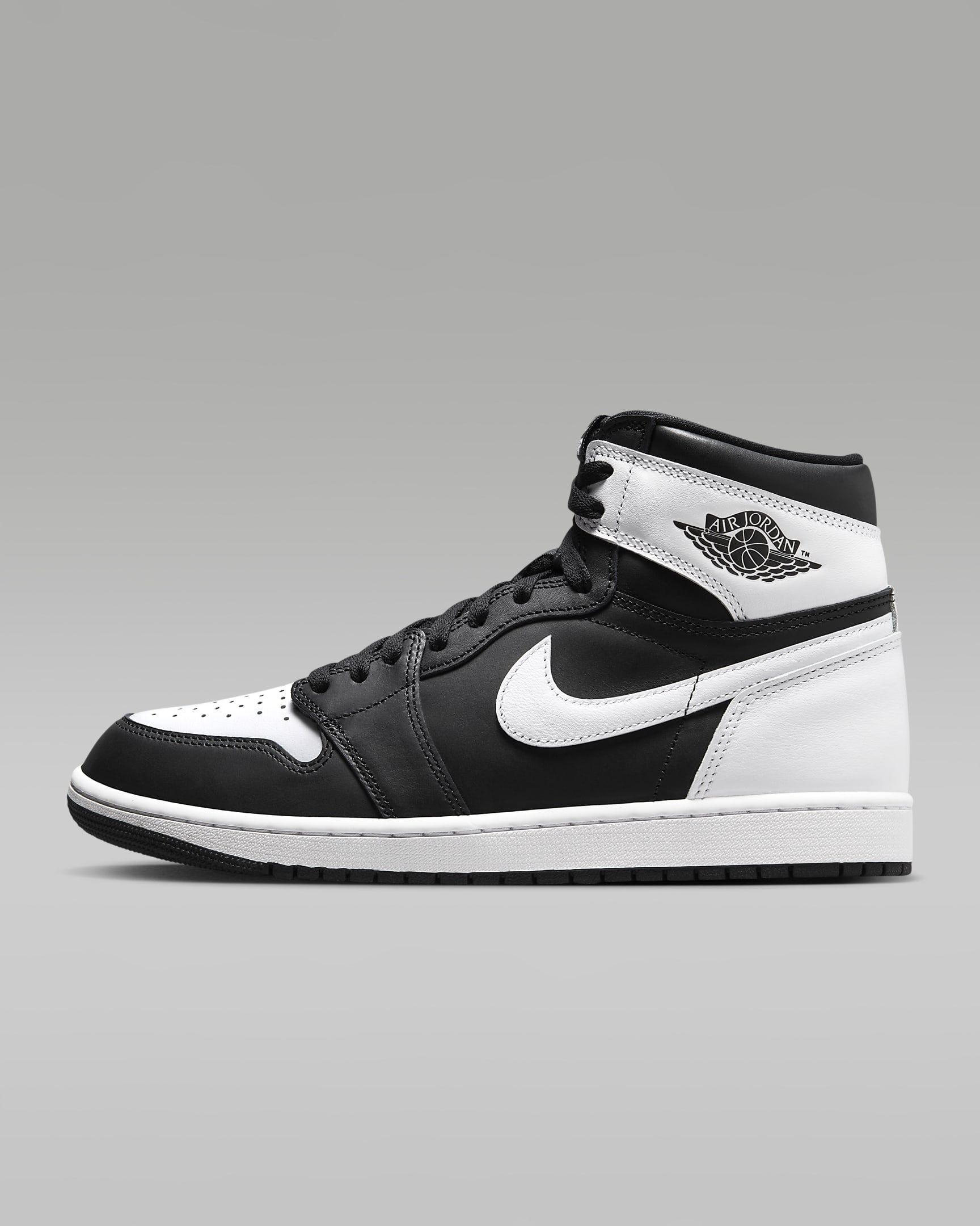 Air Jordan 1 Retro High OG "Black & White" Men's Shoes. Nike.com | Nike (US)