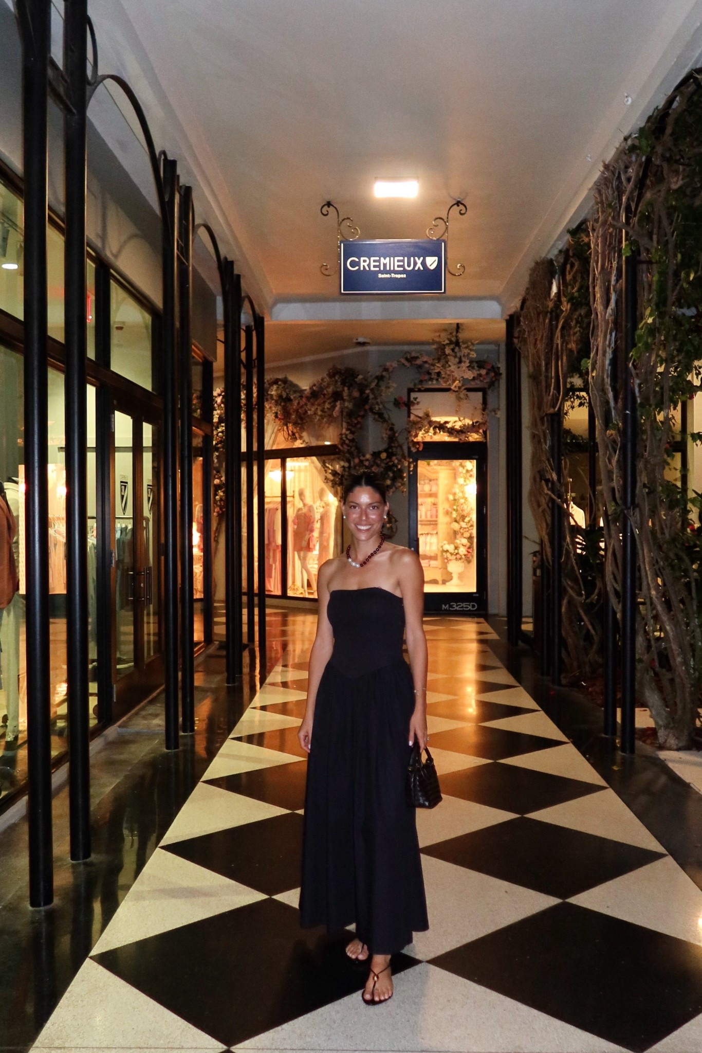 Rewearing this dress until further notice


Maxi dress,  black dress, night out dress, date night outfit, summer dresss

#LTKgrwm #LTKootd