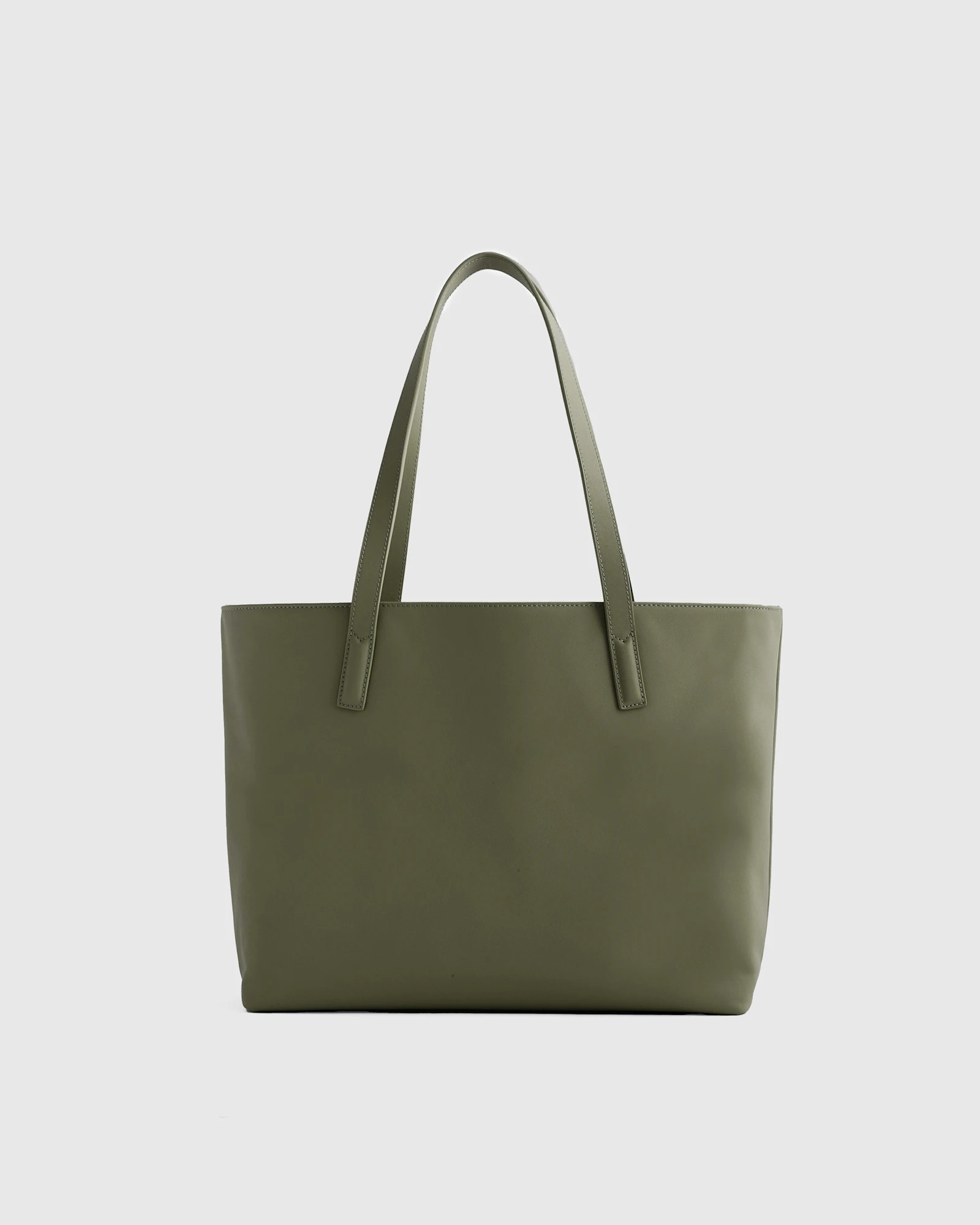 Classic Italian Leather Tote | Quince