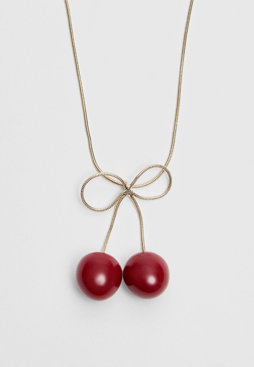 Cherry necklace | Stradivarius (UK)