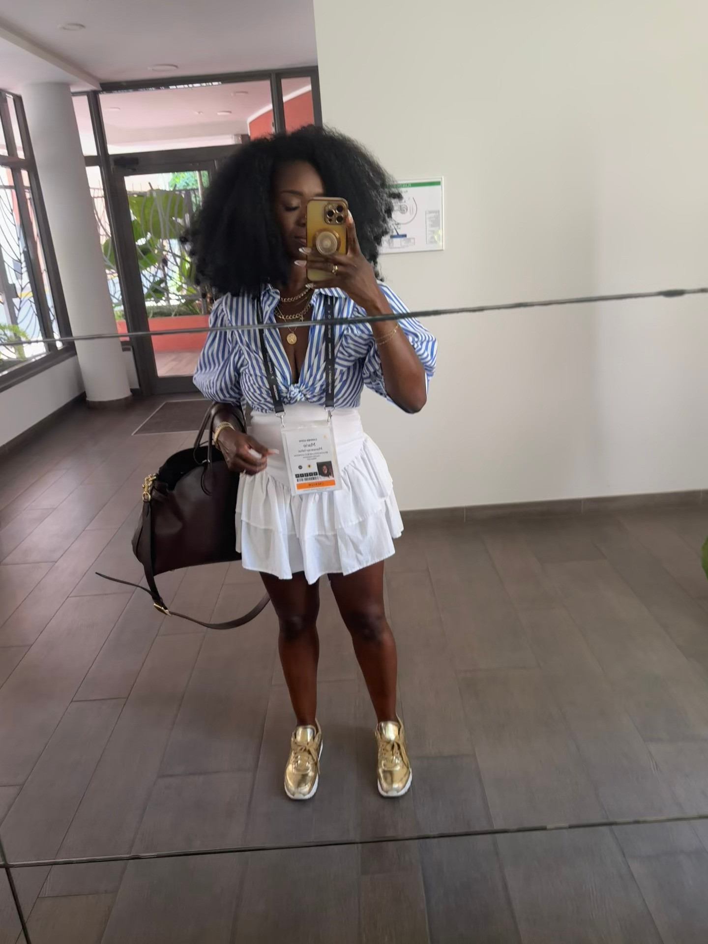 Morning hustle, conference-ready. Mixing sporty with tailored and a whole lotta hair volume. 

 

#LTKStyleTip #LTKTravel #LTKFamily