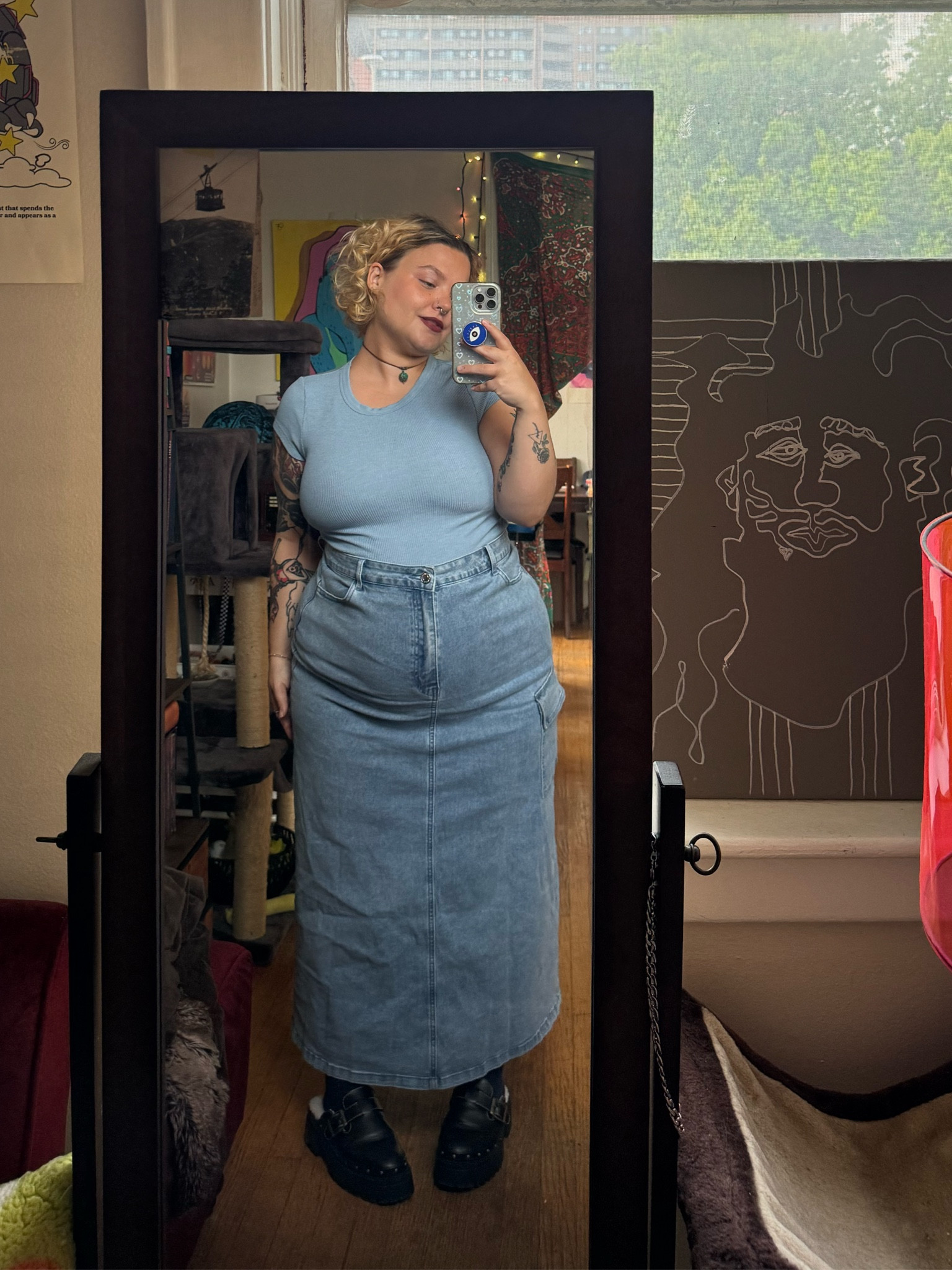 Monochrome 🩵

The clogs are originally American eagle and no longer available sadly! 

#LTKPlusSize #LTKWorkwear #LTKMidsize