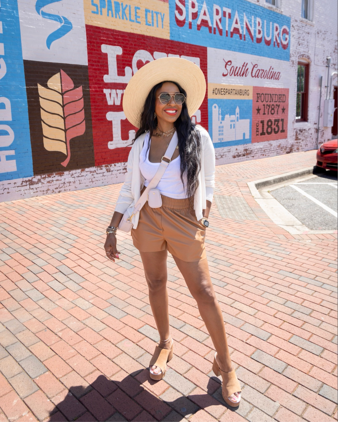 Discovering art in these Vera Wang sunnies and PETA and Jain cross body bag

Size - Medium 5”3
#ootd #crossbodybag #verawangsunnies 

#LTKFind #LTKstyletip #LTKitbag