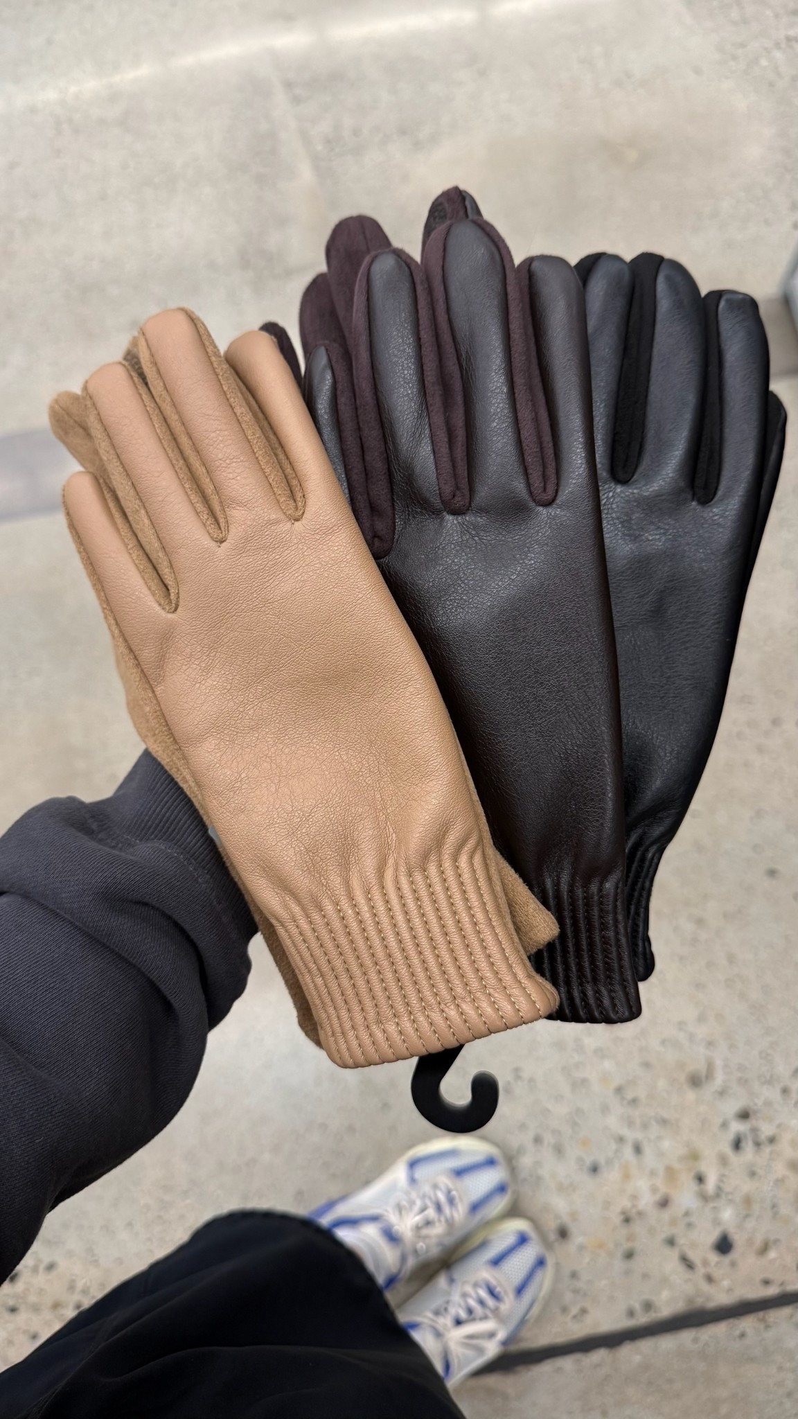 Women’s faux leather gloves under $15! From @walmart @walmartfashion 

#LTKHoliday #LTKFindsUnder50 #LTKGiftGuide