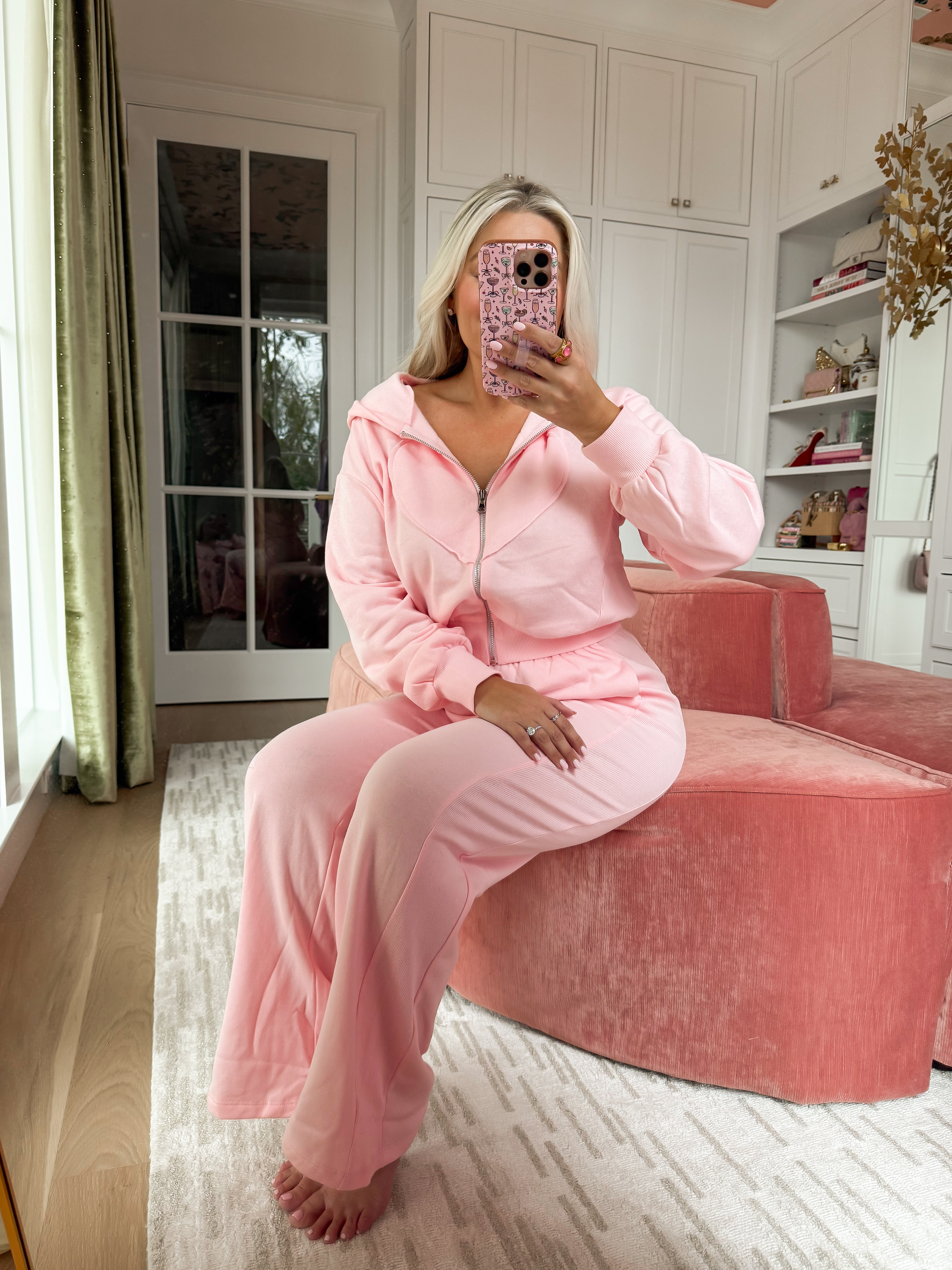 Two piece set. Wearing a size small! 

#LTKgrwm #LTKootd