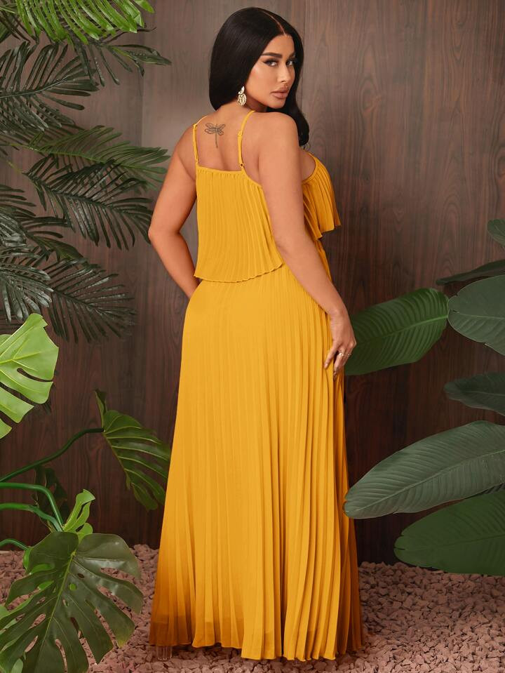SHEIN SXY Solid Pleated Halter Top & Skirt | SHEIN