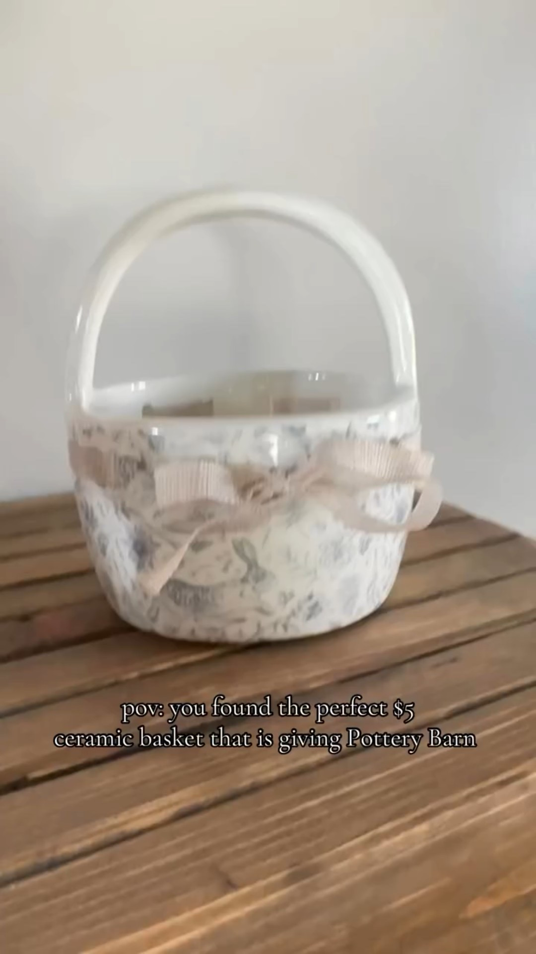 how was this only $5 😱 it looks and feels SO expensive 

#homedecor #springdecor #springdecorating #targetdollarspot @target #target target