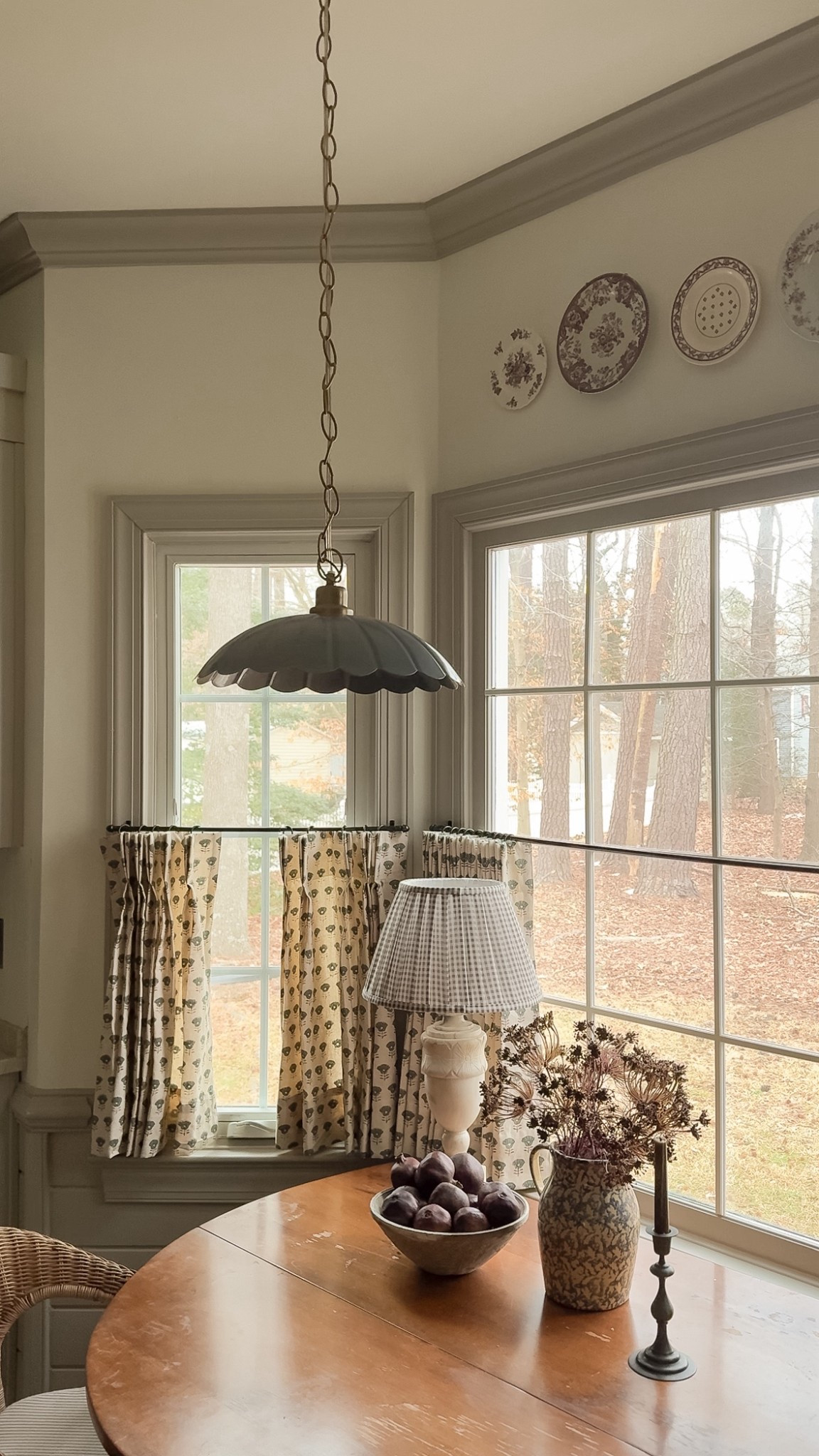 Blue and white cottage breakfast nook

#LTKHome #LTKSeasonal #LTKSaleAlert