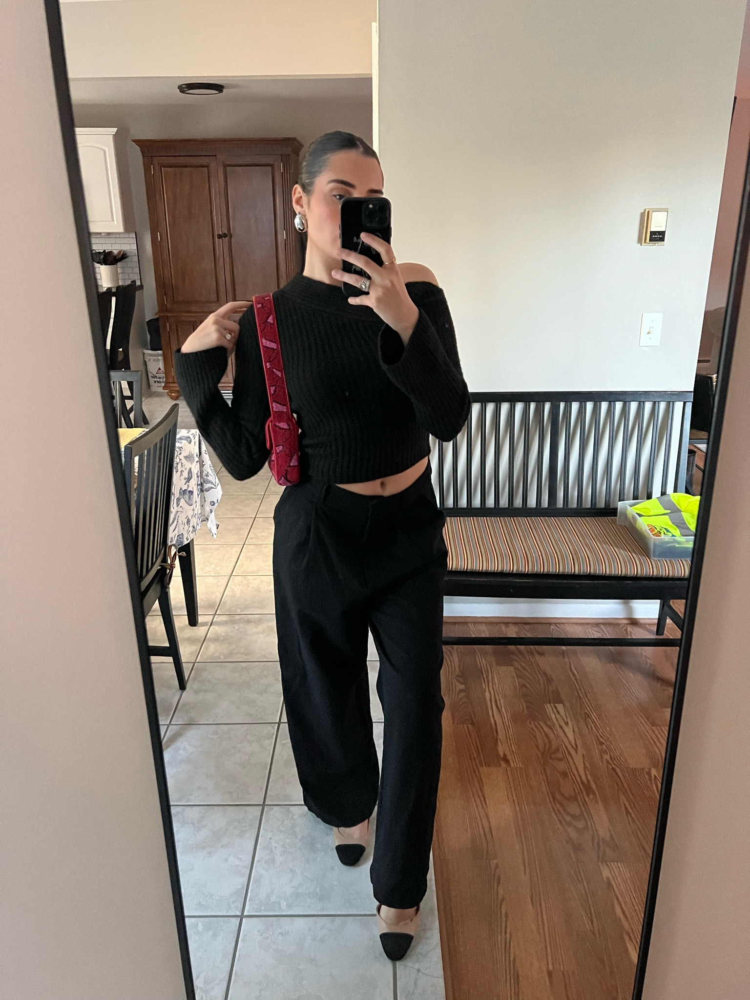 size xs/s top
size small pants 
staud tommy bag
anne klein flats sold out, listed similar