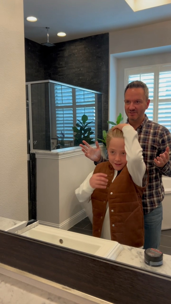 If you know us, you know we have been using @SexyHair for a long time. Getting ready as a family looks a little different these days because the boys are officially in their “let me try it myself” era and we are here for it. SexyHair and @GreatClips make it easy for all of us to play with style, feel confident, and create looks that actually last. Effortless salon tested formulas that boost shine, add volume, and give everyone a chance to find their own signature moment, even the little ones that are available @GreatClips locations that allow our family to celebrate bold self-expression at every age.
#SexyHairPartner