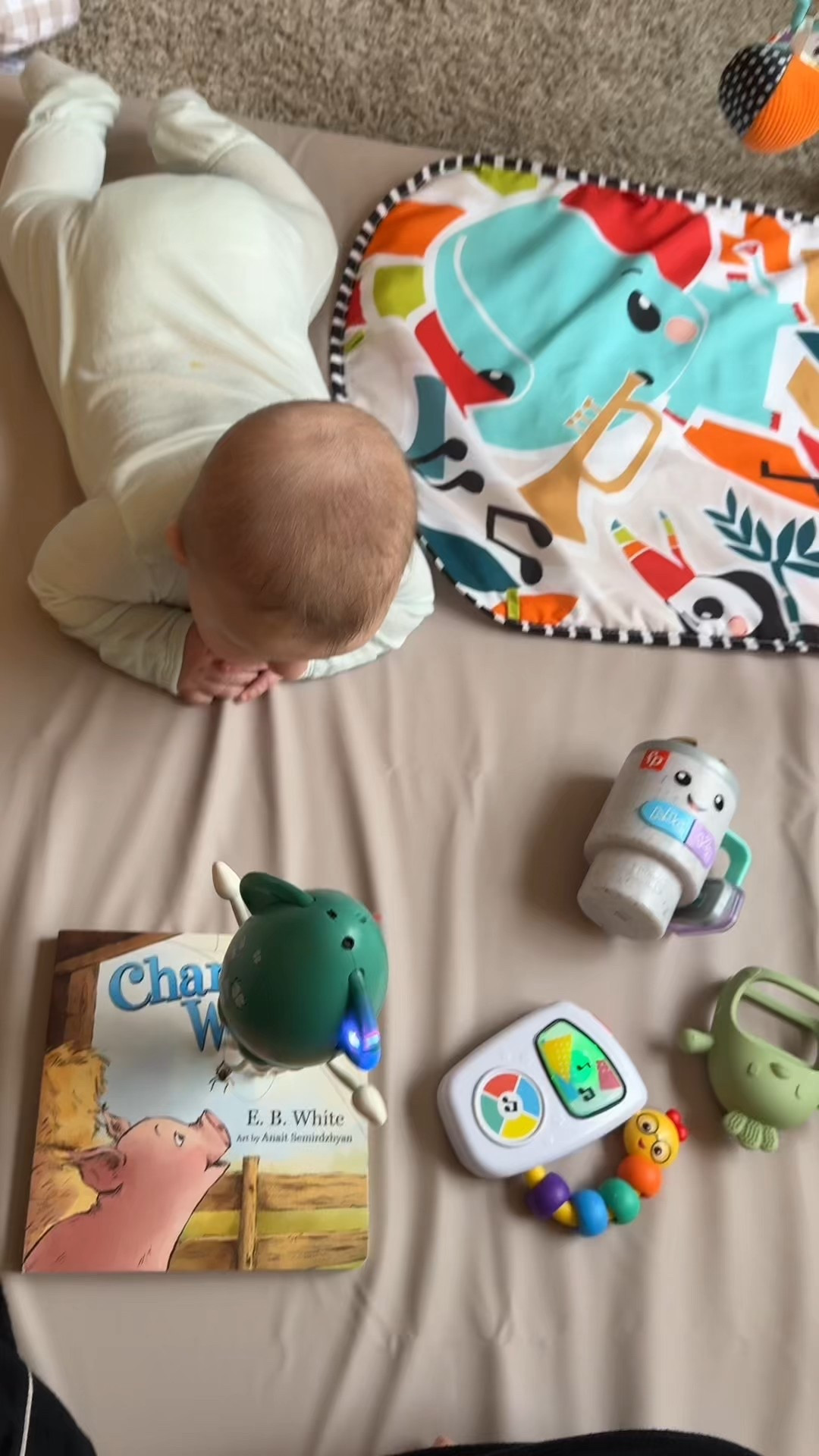 Coops must have light up musical toys😍🎶

#LTKmomlife #LTKKids #LTKBaby