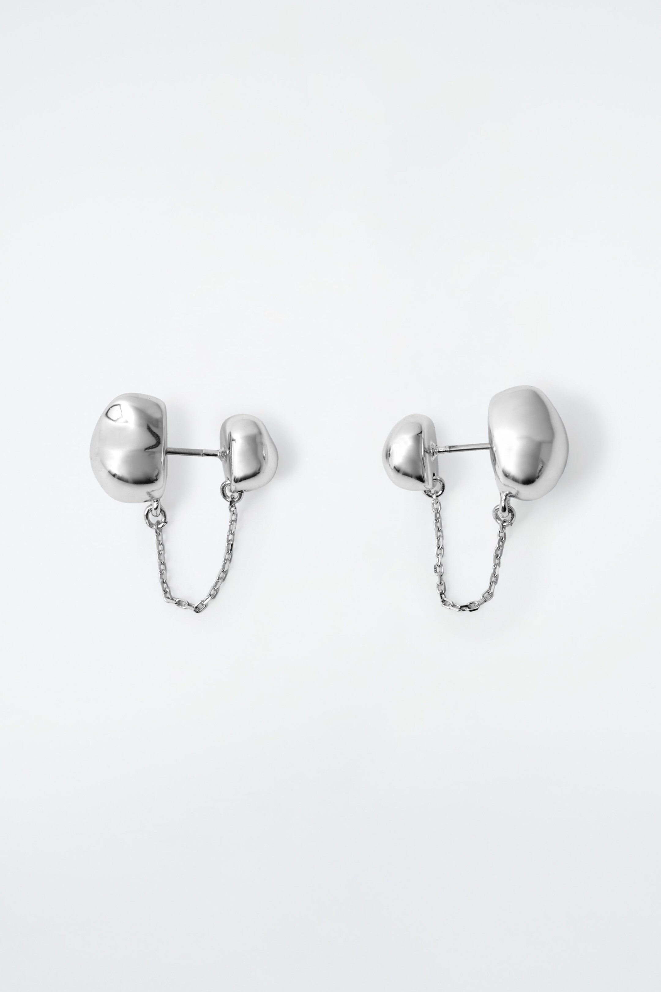 PEBBLE CHAIN EARRINGS - SILVER | COS UK