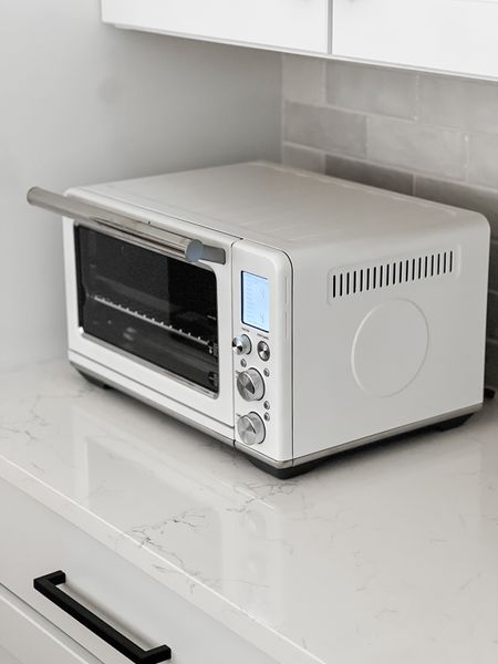 A daily use product for us — whether it’s cooking frozen food, toasting breads, reheating leftover pizza, roasting veggies, the toaster oven is probably our most-used kitchen [countertop] appliance. Breville makes such high quality machines and we have loved ours. Currently discounted for Prime Day!

#LTKxPrimeDay 

#LTKhome #LTKxPrime