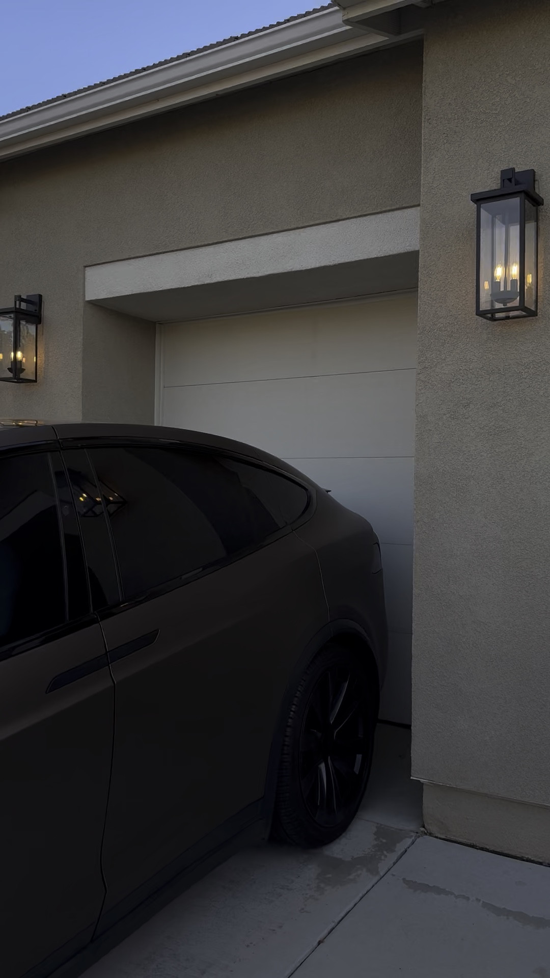 Outdoor sconces!!!! Amazon find #amazonhome 

#LTKHome