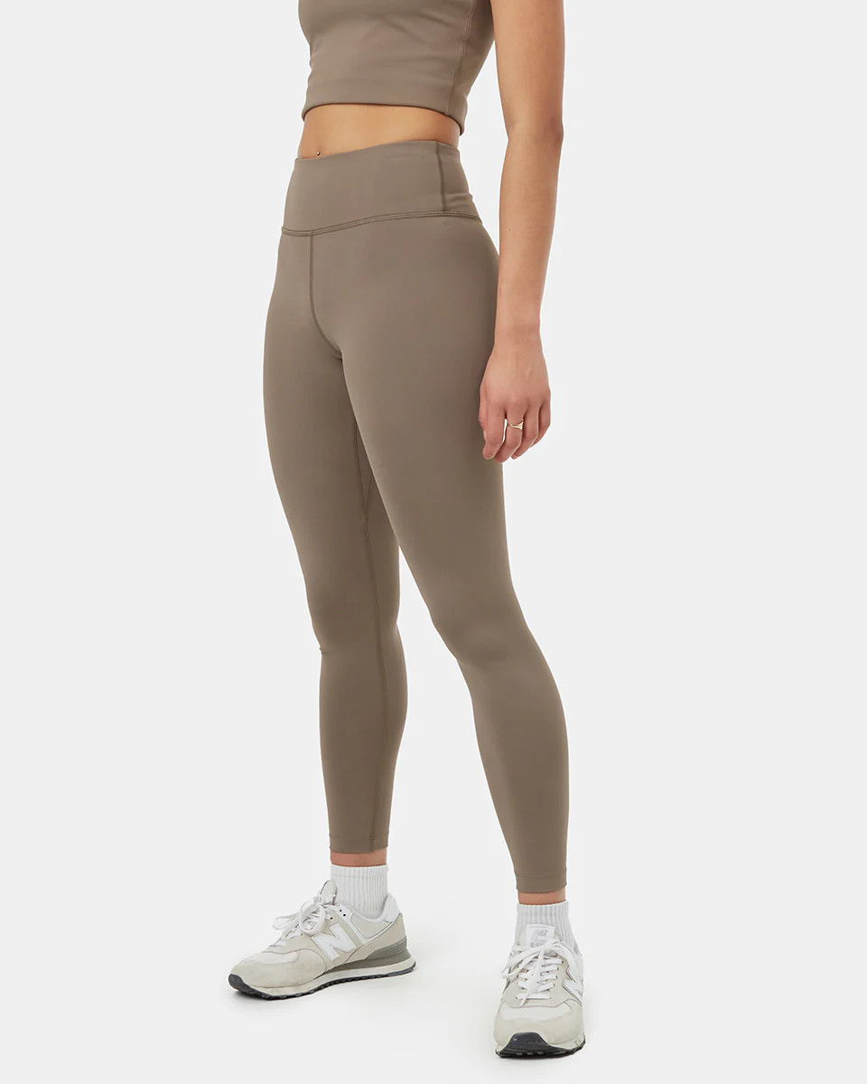 InMotion High Rise Legging | tentree