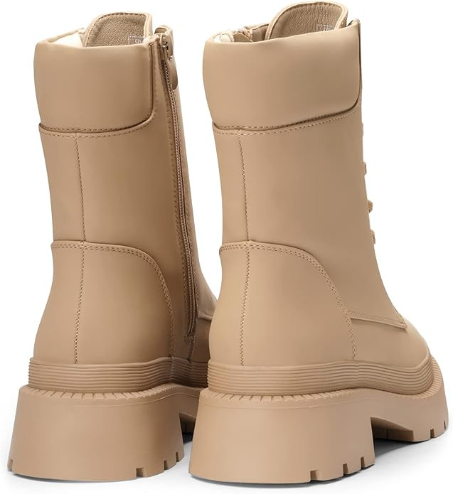 DREAM PAIRS Women's Platform Chelsea Combat Boots Lace Up Lug Sole Ankle Booties Shoes | Amazon (US)