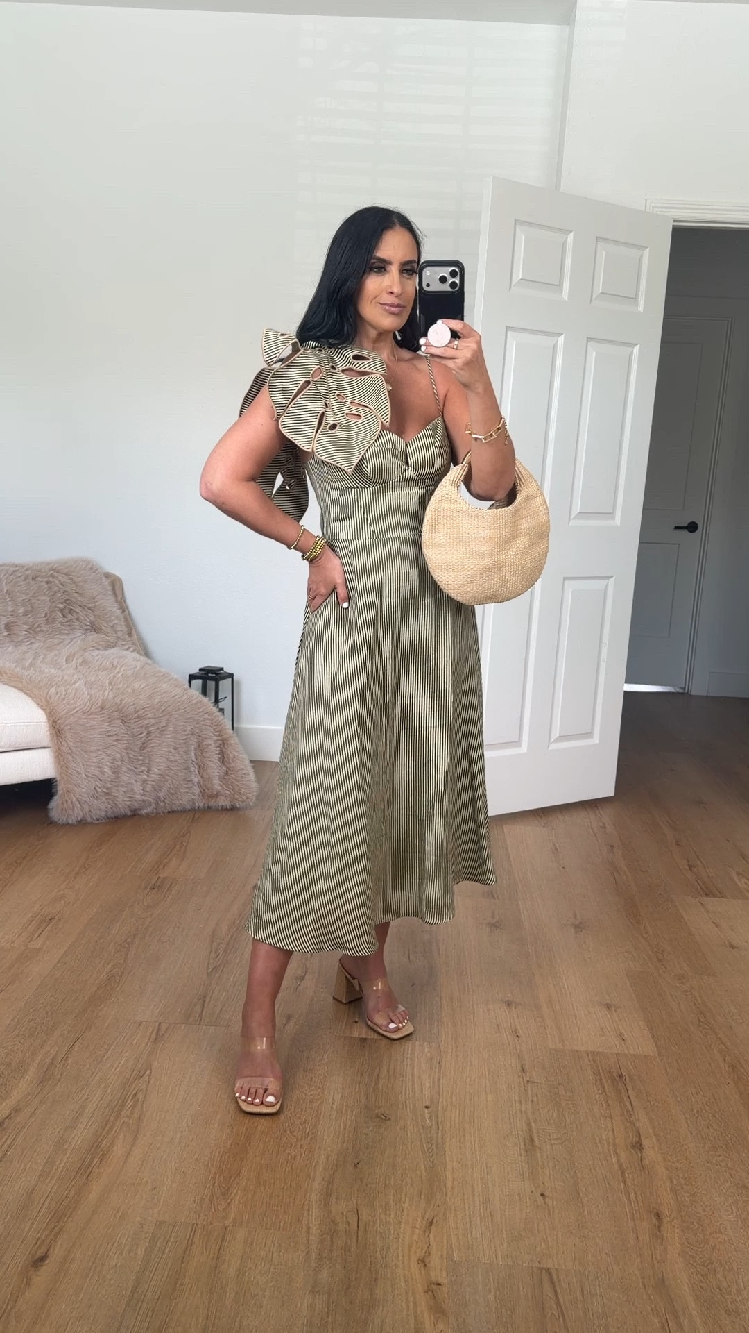 Farm Rio monstera 3d a line linen midi dress wearing size medium 