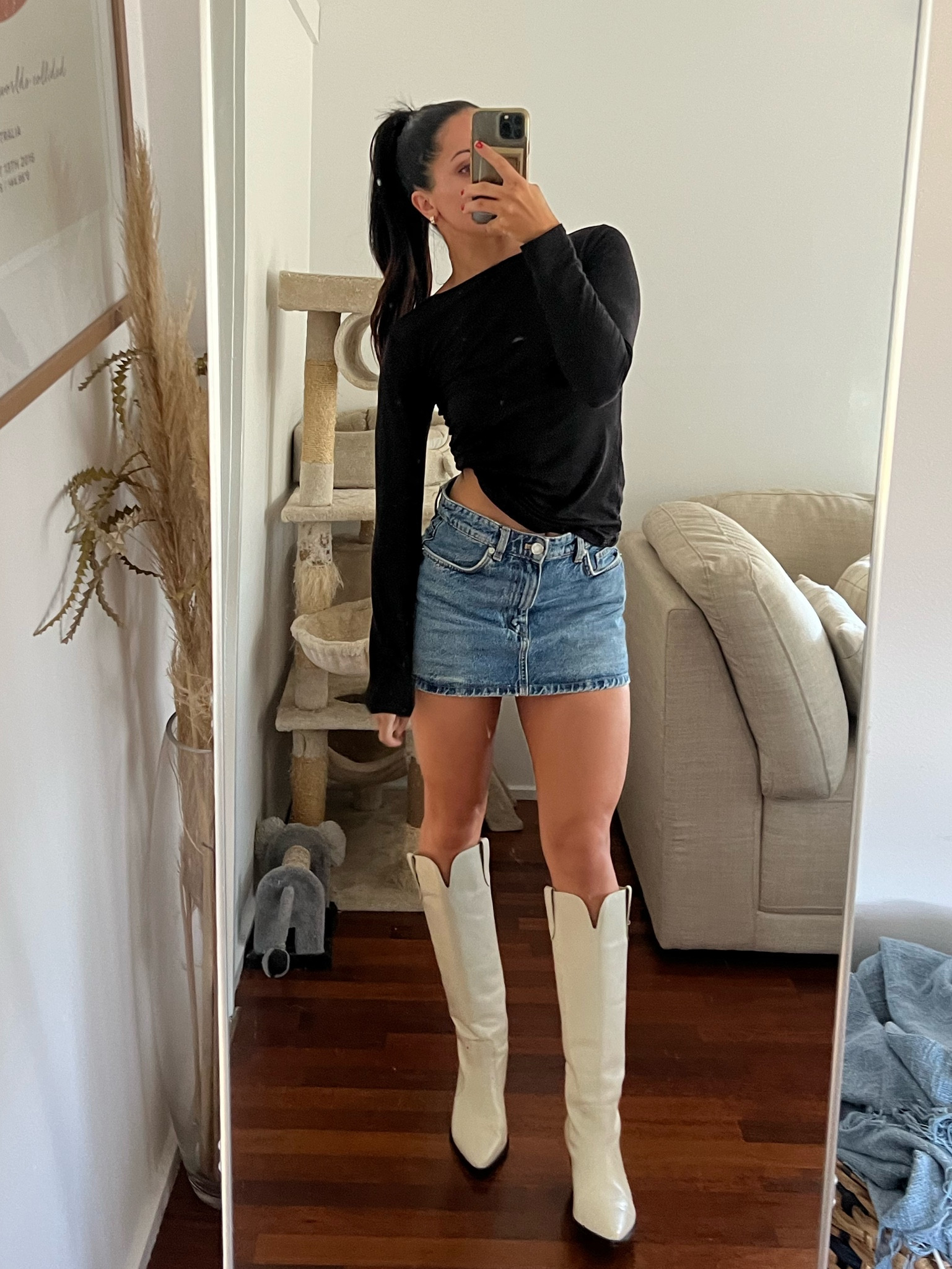 Obsessed with a neutral outfit! Denim and knee high boots is always a yes from me! Obsessing over cowboy boots as always. So easy to elevate a simple outfit with knee high boots, and these cream ones are my new staple in my wardrobe! From work to a night out, knee high boots are my go to  

#LTKfit #LTKaustralia #LTKstyletip