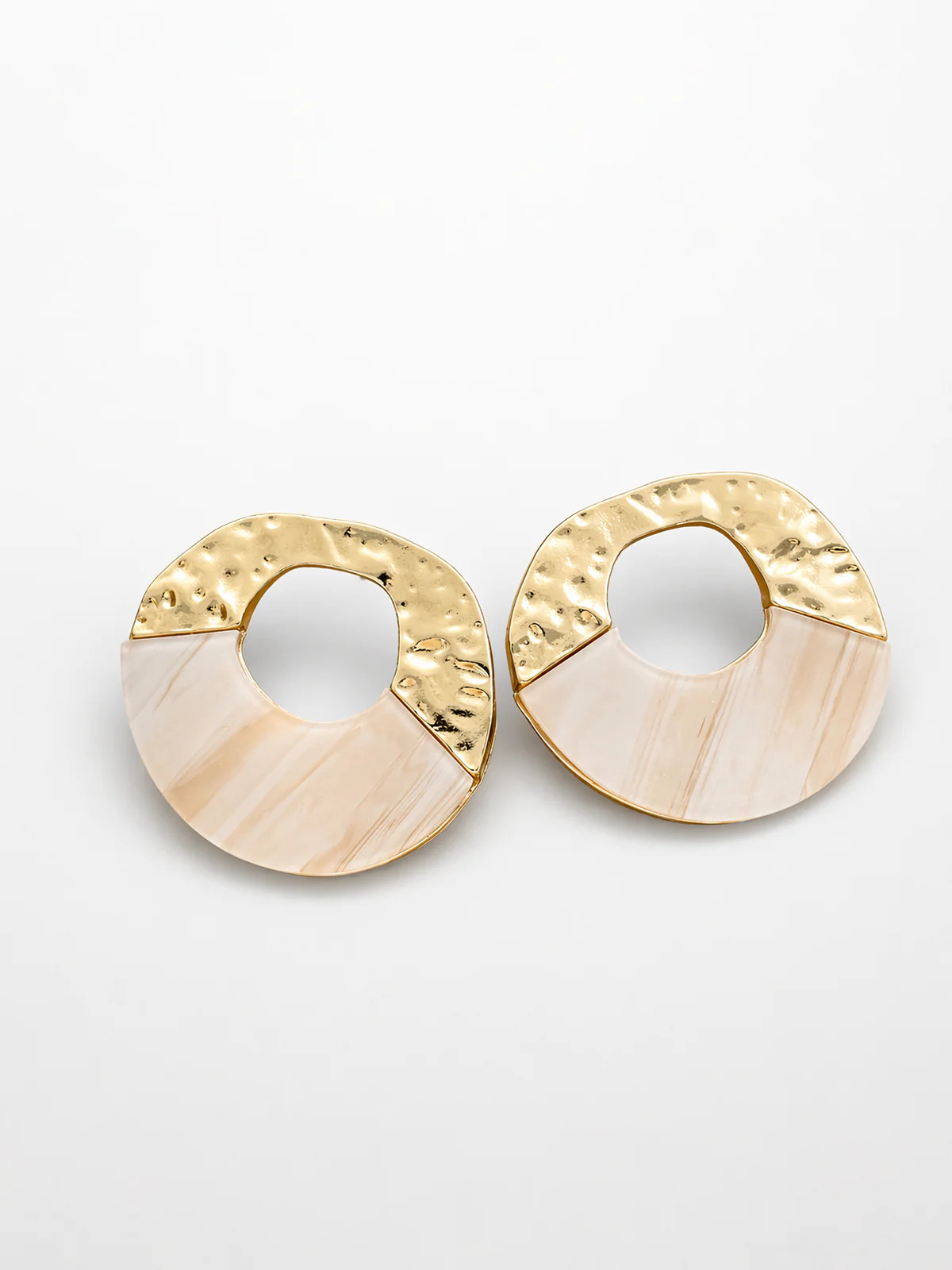 Hammered Circle Statement Earrings | Commense