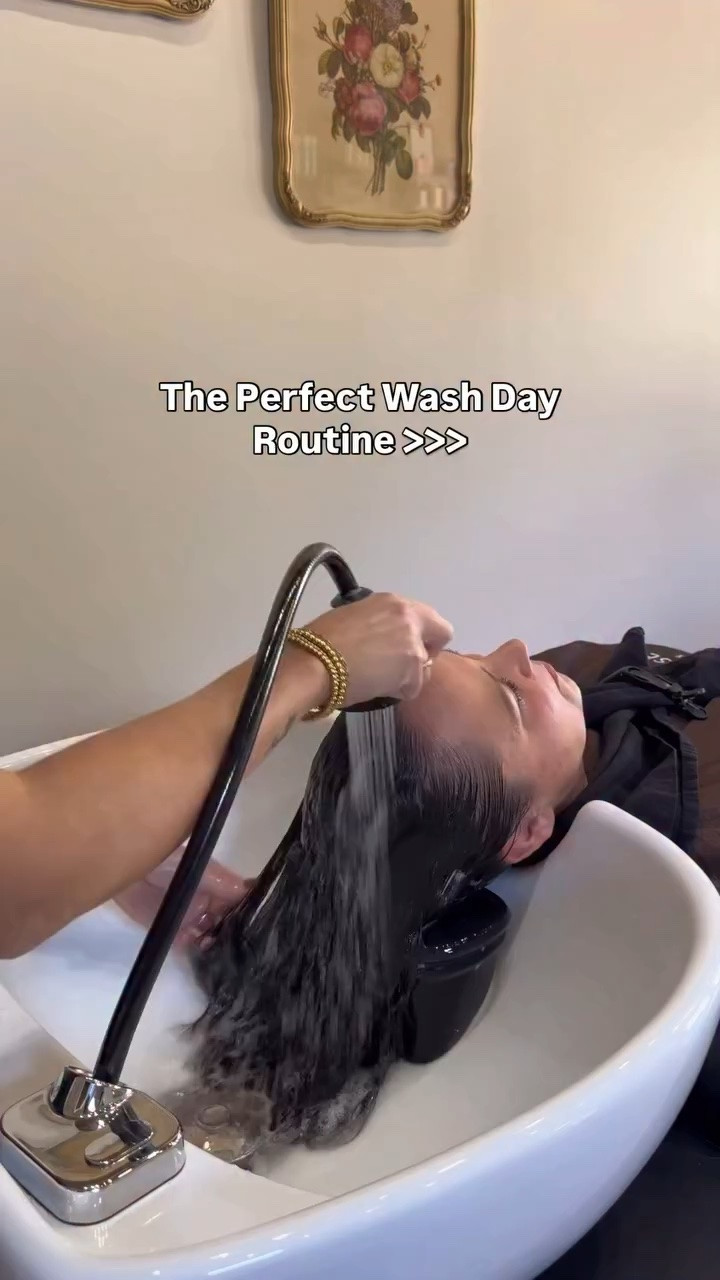 Comment WASH DAY for a link to all the products I used in this video!

Let’s talk about curly hair wash day.

This is your moment to help your hair look as great as it can for however long you choose to go between wash days. That can mean a day or two, but for many curly-haired individuals, this is more like 4-7 days.

So wash days are BIG and can help you have an easy hair week or a week filled with curly hair refreshes that feel… overstimulating to say the least.

Because I need client hair to come out phenomenal every time, I found a “recipe” through some of my go-to curly hair products that never miss. 

Here is the overarching order:

1. Clarifying shampoo wash.
2. Standard shampoo.
3. Condition. (Let sit on hair for 5-15 mins before rinsing)
4. Creams. (Styling + volumizing)
5. Brush + section.
6. Gel.
7. Finishing spray.
8. Diffuse.

It’s a long process, but for only having to do this routine 1-2 times a week, it’s more than worth it! 

The best part? If you use water-soluble products (like what I showed in this video) when you refresh your curls, all of the products will reactivate and act as if you freshly put them in 🤭

So this is my go-to curly wash day routine for most curl-types. What questions do you have?
.
.
.
#curlyhairroutine
#curlyproductroutine
#washdayroutine
#curlyhairproducts
#favoritecurlproducts
