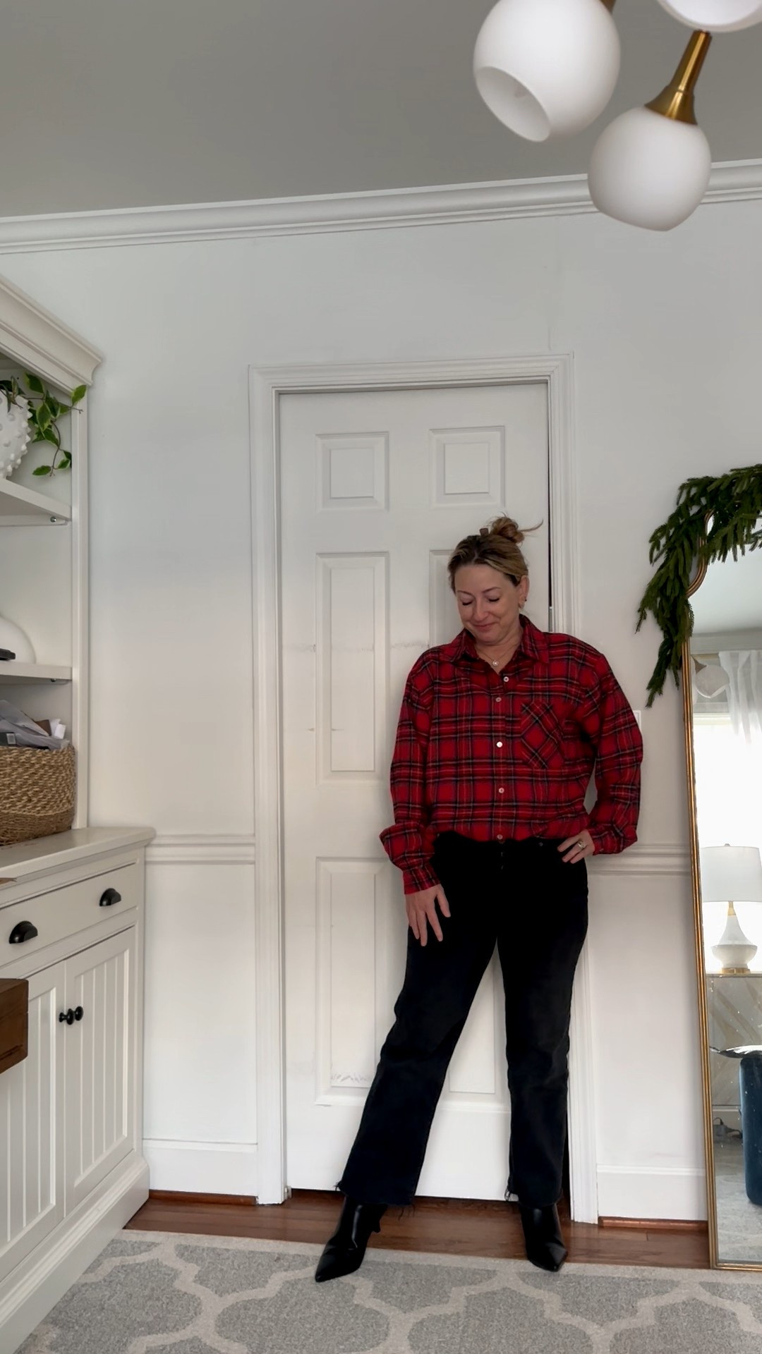 A simple winter outfit I keep reaching for. A classic plaid button-down with black jeans and ankle boots—easy, comfortable, and perfect for busy days running errands or checking things off the list. Linking everything here so you can recreate it.

Petite high waisted jeans
Christmas flannel
Kitten heel pointy boots
Vici code trilbysaves35

#LTKootd #LTKHoliday #LTKmomlife