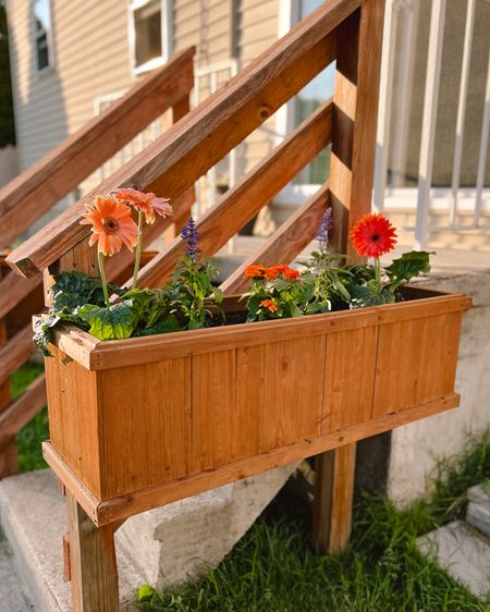 OBSESSED with this planter box and putting it on the back porch!! The flower arrangement makes it so much better too 😍

Filled it with Dahlias, Zinnias, and Salvia

Planter box ideas, planter box, home depot, patio decor, planter box flowers



#LTKHome #LTKFindsUnder100 #LTKSeasonal