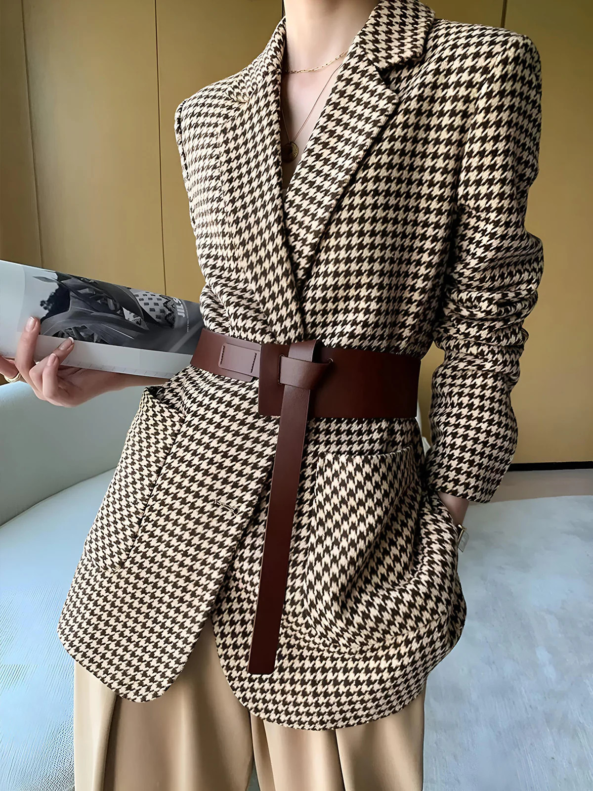 Houndstooth Split Blazer With Belt | Commense