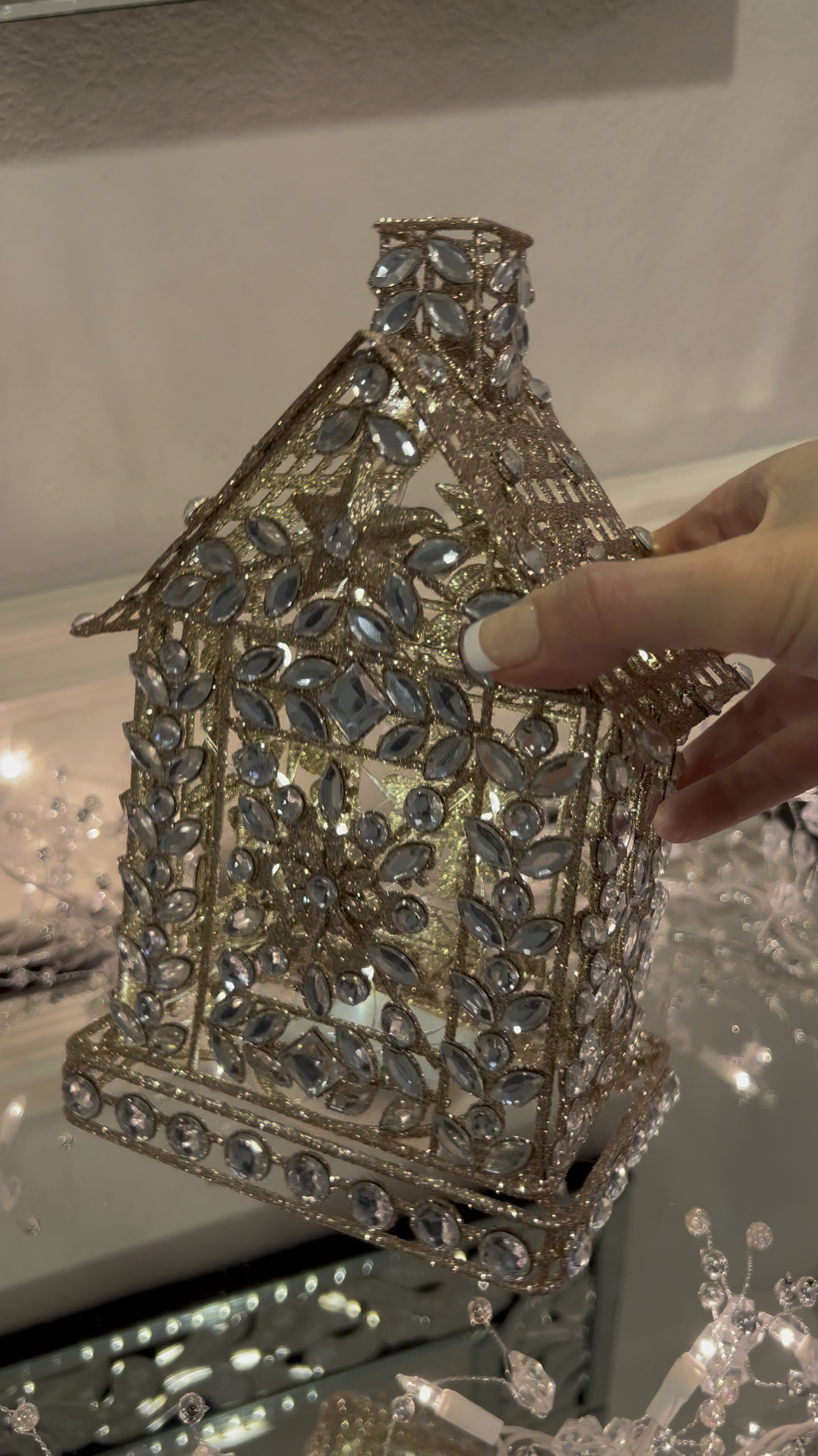 How pretty is this lighted house? ✨🏠 

#LTKHome #LTKHoliday #LTKGiftGuide