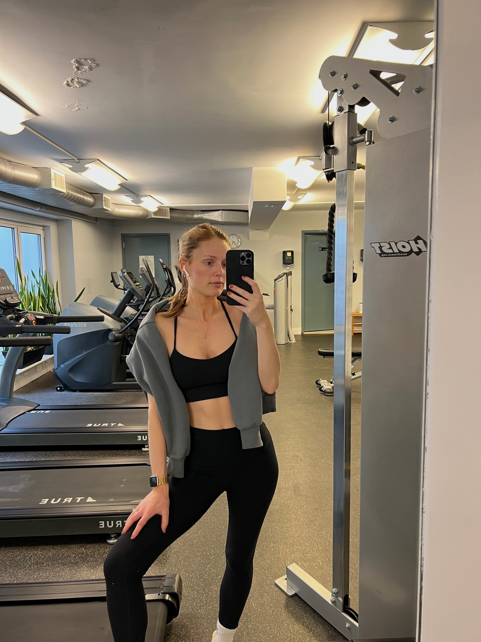 Fav basic black workout set 

#LTKfit