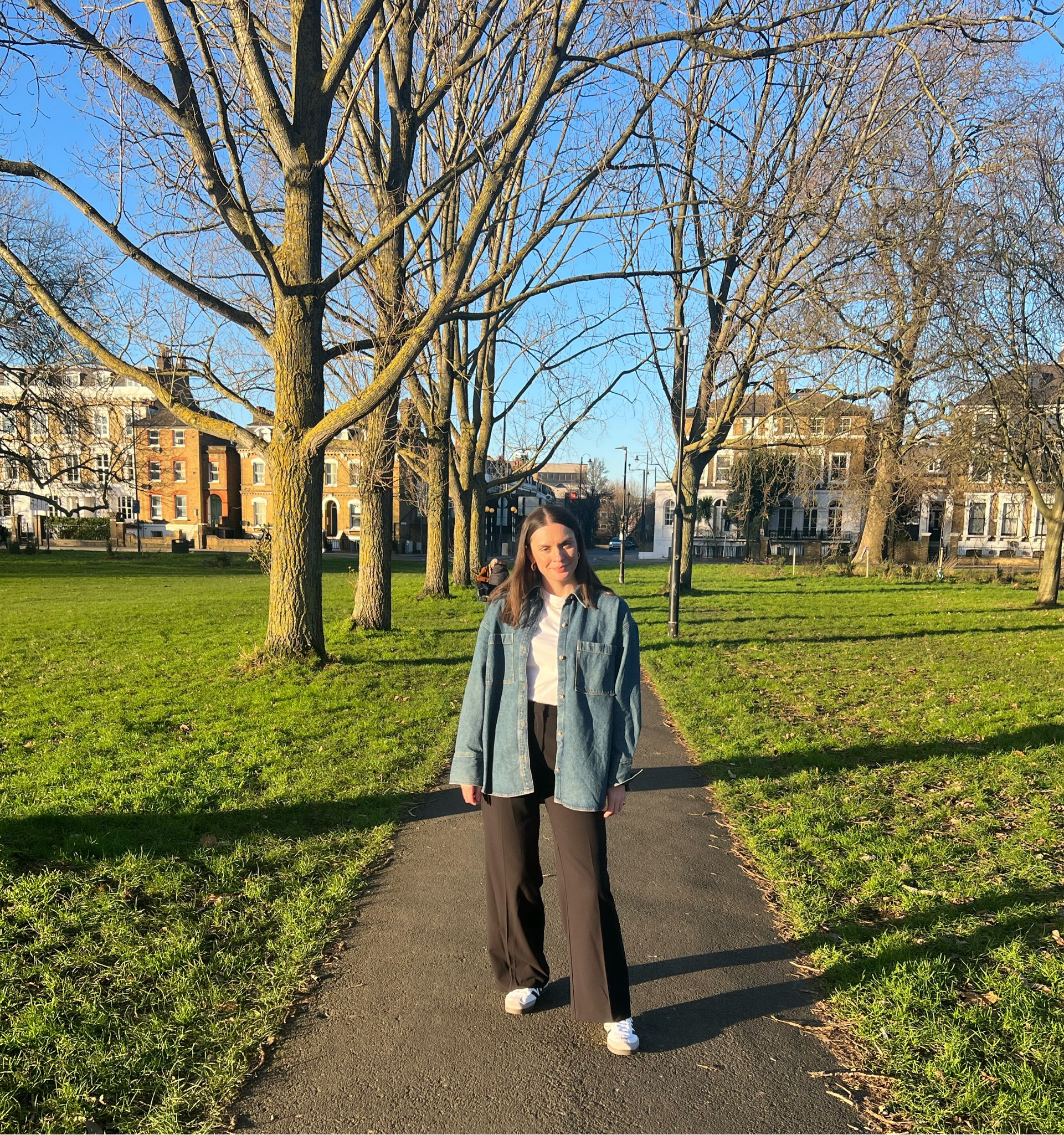 This is one of my go to everyday outfits 💙 A casually-cool combination which embraces comfort and style. A basic white tee and wide leg trousers paired with an oversized denim shirt and my favourite trainers - the perfect balance between rugged and refined ✨ 

Whether you are looking to refresh your casual wardrobe or looking for an outfit for a special occasion, I’m here to help you! 💖

Drop me an email - I can’t wait to catch up with you 💌 hello@weizstyles.com 

#personalstylist #personalstylistlondon #weizstyles #elevateyourself #discoveryourstyle #stylingtips #dailyoutfits #dailyoutfitinspo #stylewithme #howtostyle #wardrobeconsultant #wardrobeessentials #femaleconfidence #stylewithconfidence #lorellasangels #ltkfashion #stylingtip #londonstylist #allbright #femalefounders #femaleempowerment #newmums #stylingideas #fashionupgrade #styleexpert #femininefashion #widelegtrousers #wideleg #denimshacket #shacket

