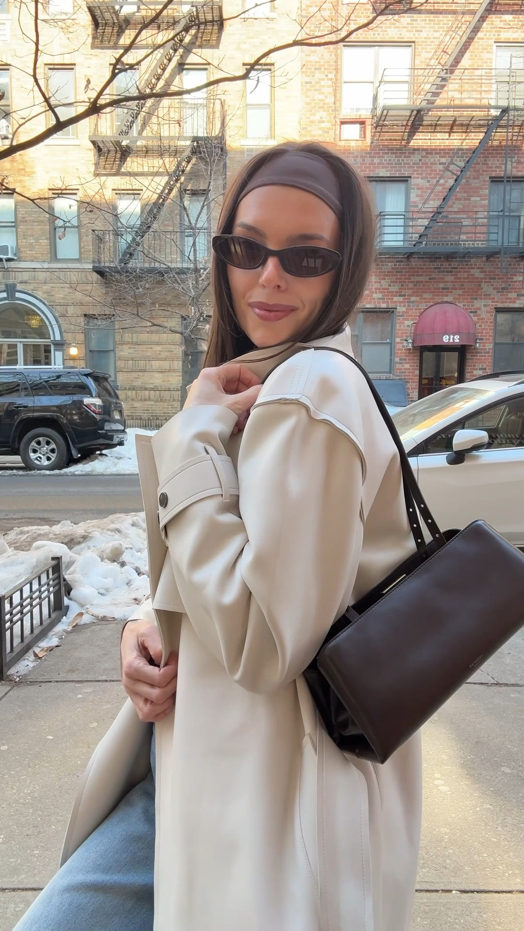 OOTD coffee run 🤎

#outfitoftheday #nycoutfits #ootd

#LTKootd #LTKdayinmylife #LTKgrwm